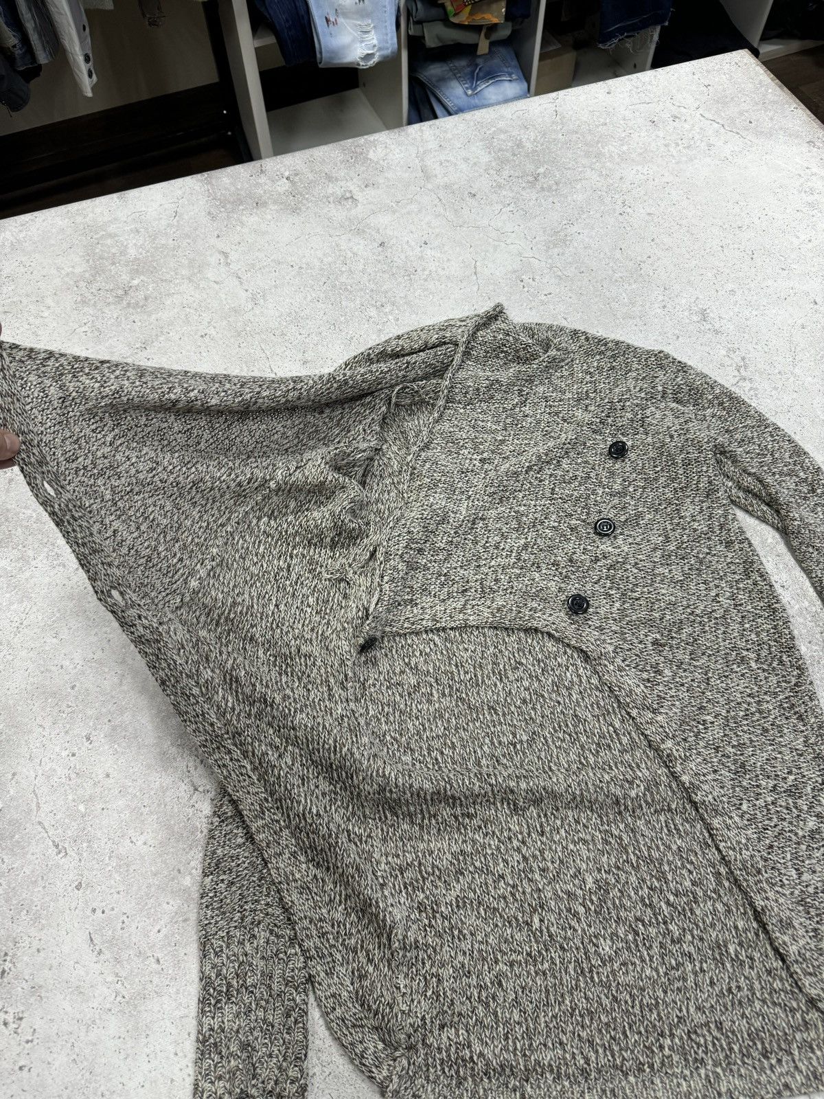 Japanese Brand Vintage Asymmetric Button Long Sweater Size US M / EU 48-50 / 2 - 6 Thumbnail