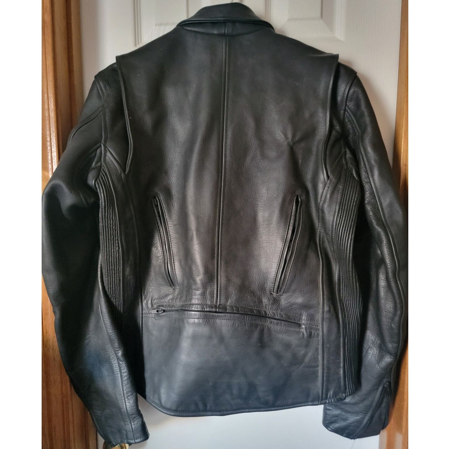 Other Men's Black Genuine Leather Motorcycle Biker Jacket Size 40 Size US M / EU 48-50 / 2 - 2 Thumbnail