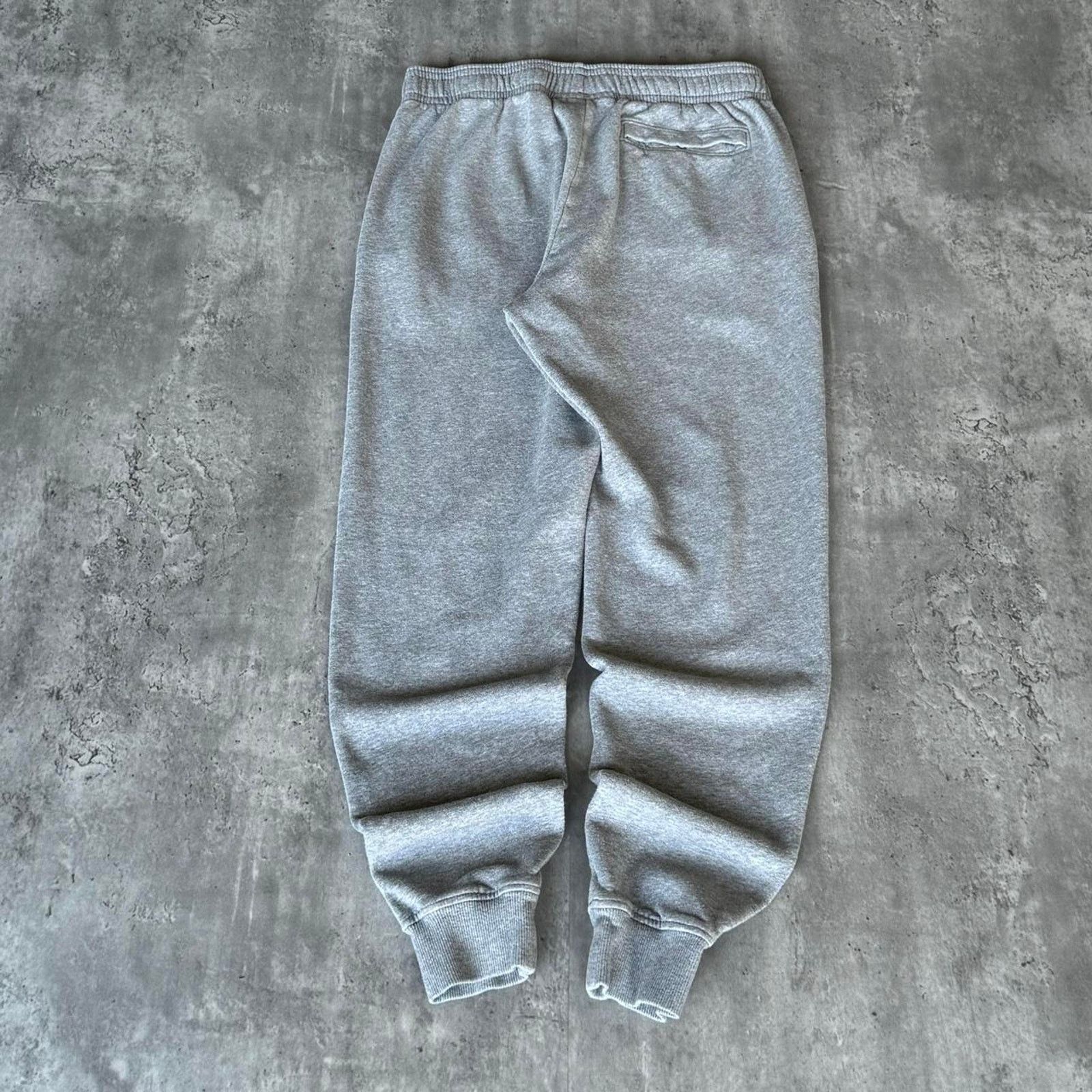 Under Armour × Vintage Vintage Y2K Under Armour Tonal Grey Tech Jogger Sweatpants Size US 32 / EU 48 - 2 Thumbnail