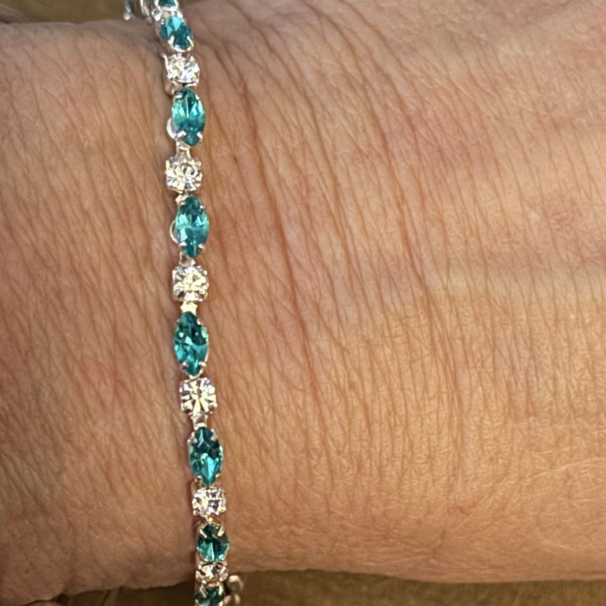 Other Silver tone teal and clear tennis bracelet Size ONE SIZE - 2 Thumbnail