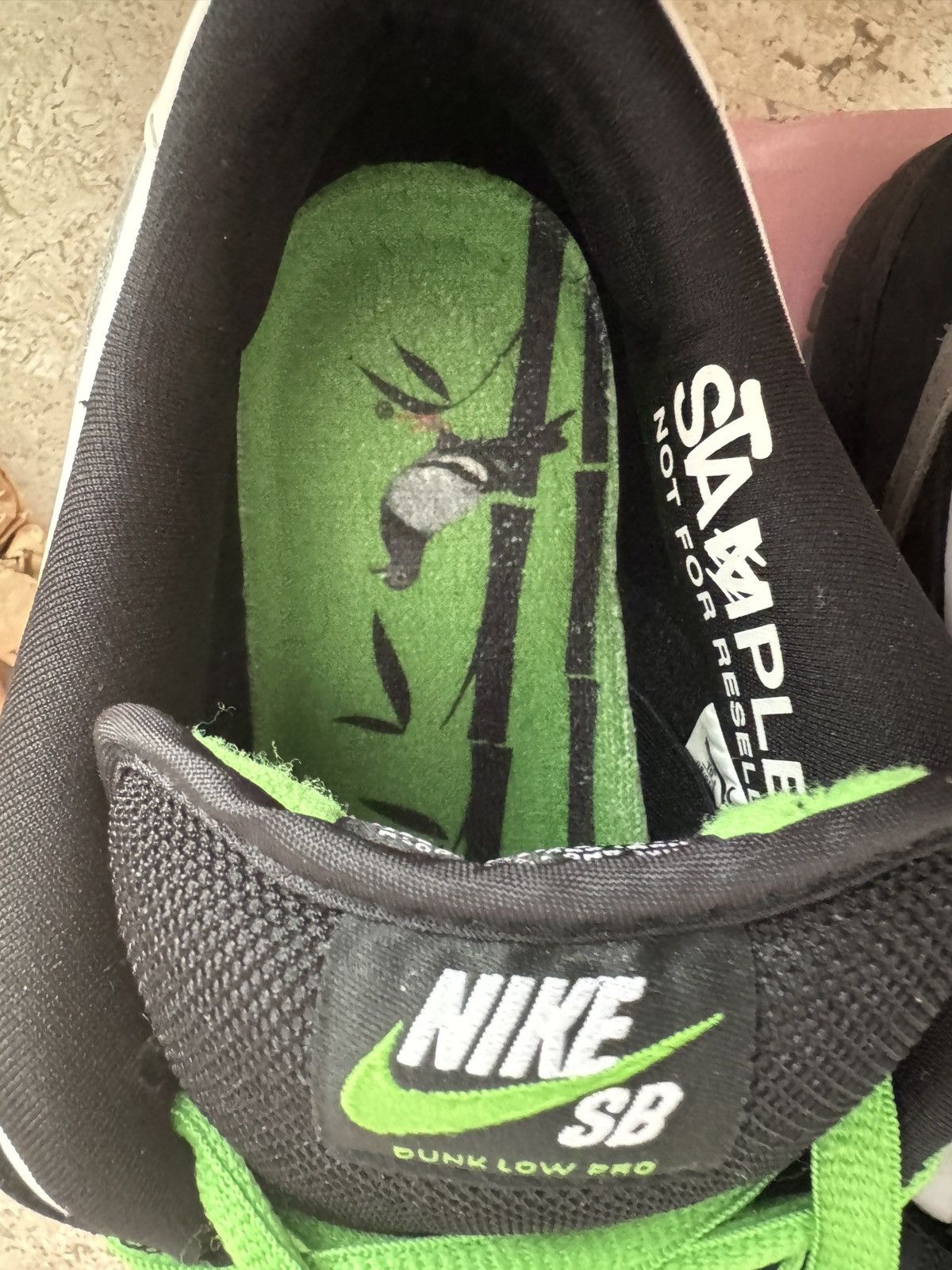 Nike SB Nike SB Dunk Low Staple Panda Pigeon Size US 10.5 / EU 43-44 - 13 Thumbnail