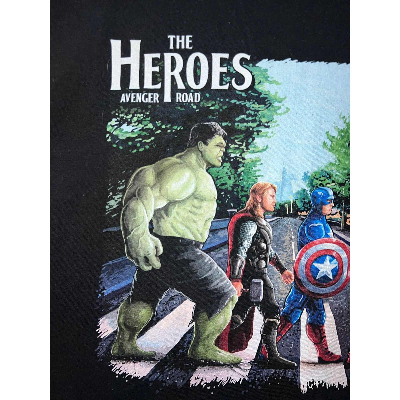 Marvel Comics Marvel Superhero Shirt The Heroes Avenger Road Black Tee XL Size US XL / EU 56 / 4 - 3 Thumbnail