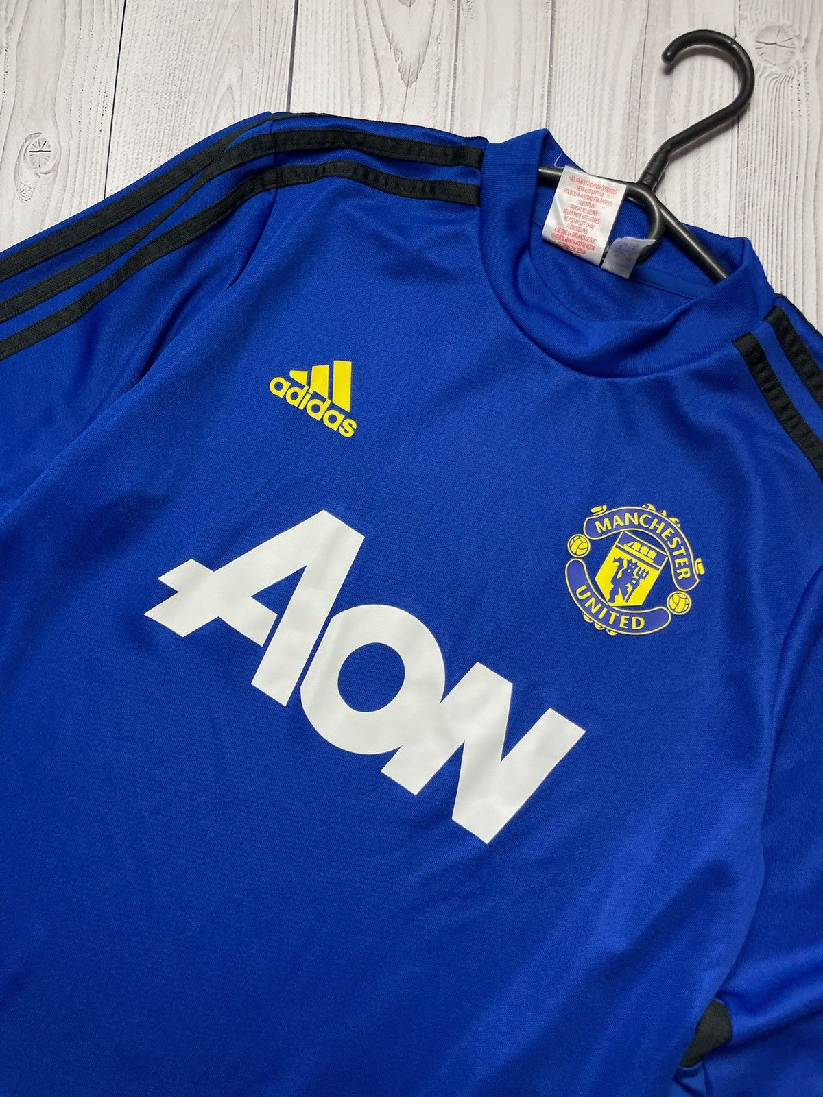 Adidas × Vintage Vintage adidas Manchester United blue sweatshirt rare size S Size US S / EU 44-46 / 1 - 2 Thumbnail