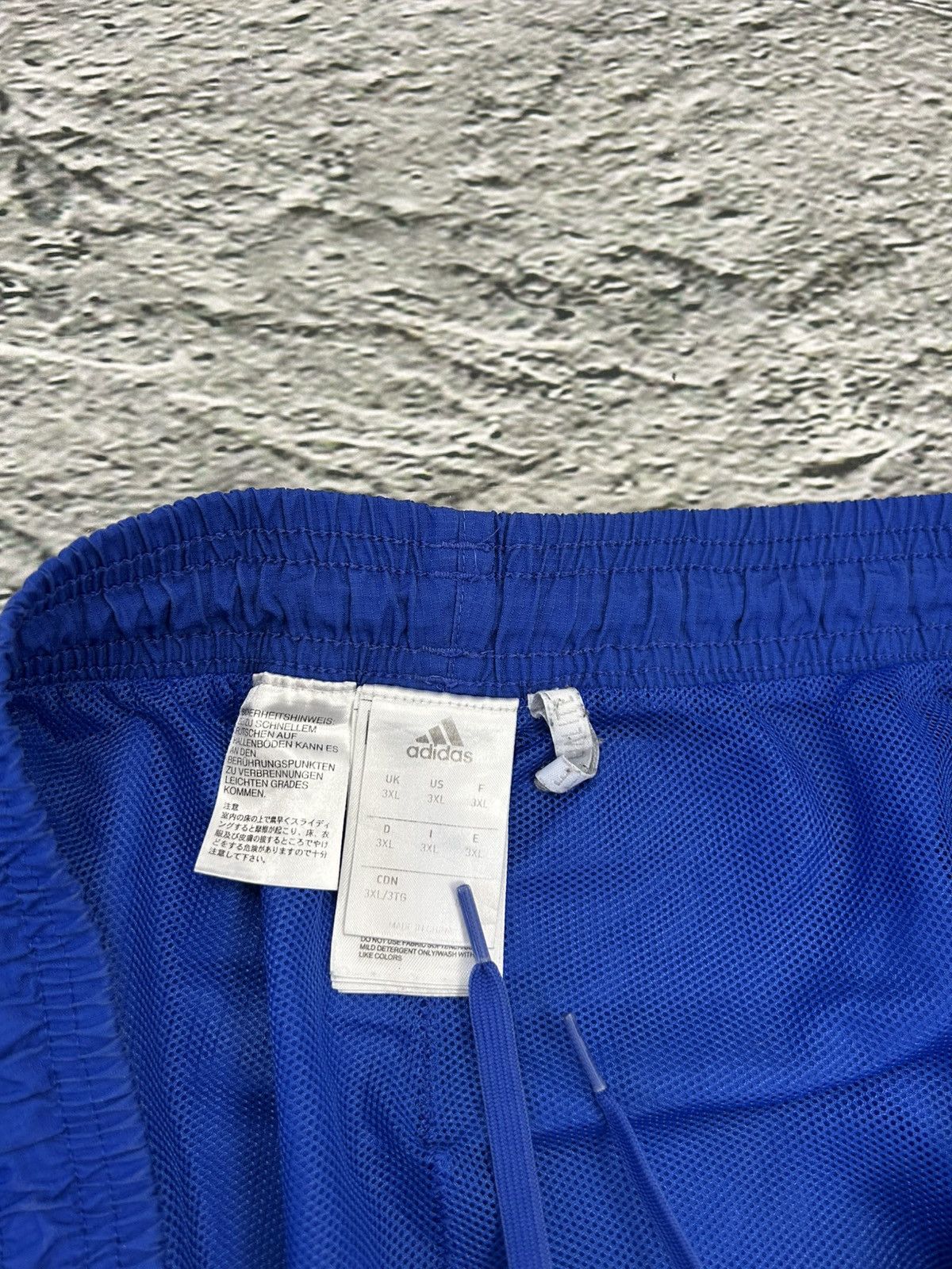 Adidas × Vintage Adidas Schalke 04 vintage blue nylon track pants baggy Size US 36 / EU 52 - 4 Thumbnail