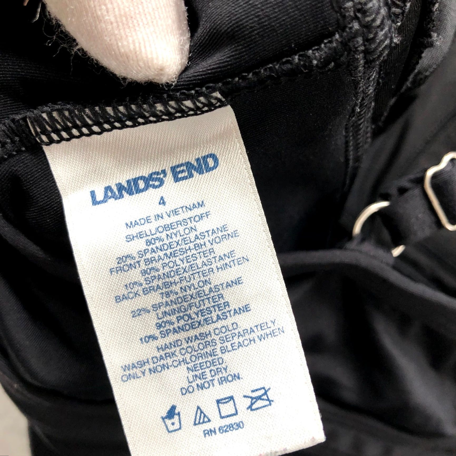 Lands' End VINTAGE? No. Lands End Keyhole High Neck Tankini Swim Top Womens 4 Black Padded Size S / US 4 / IT 40 - 3 Thumbnail