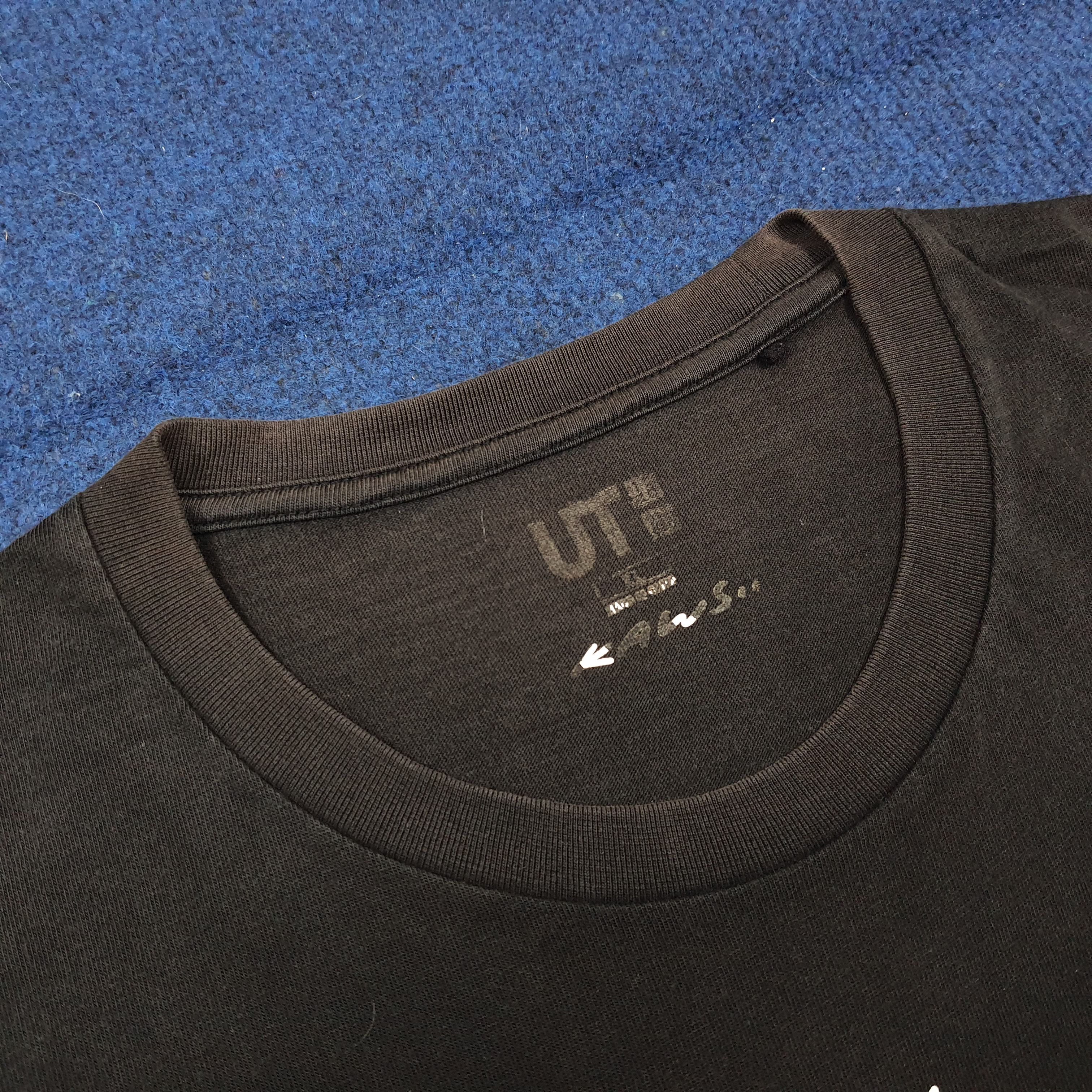 Kaws × Uniqlo Vintage UT x KAWS Big Printed Tshirt C294N40 Size US L / EU 52-54 / 3 - 4 Thumbnail