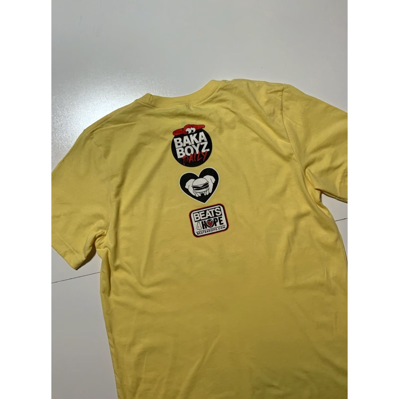Vintage VINTAGE Buns N Bass Baka Boyz X Cheat Day Los Angeles Beats4Hope T-Shirt M Yellow Mens Graphic Shirt Size US M / EU 48-50 / 2 - 4 Thumbnail