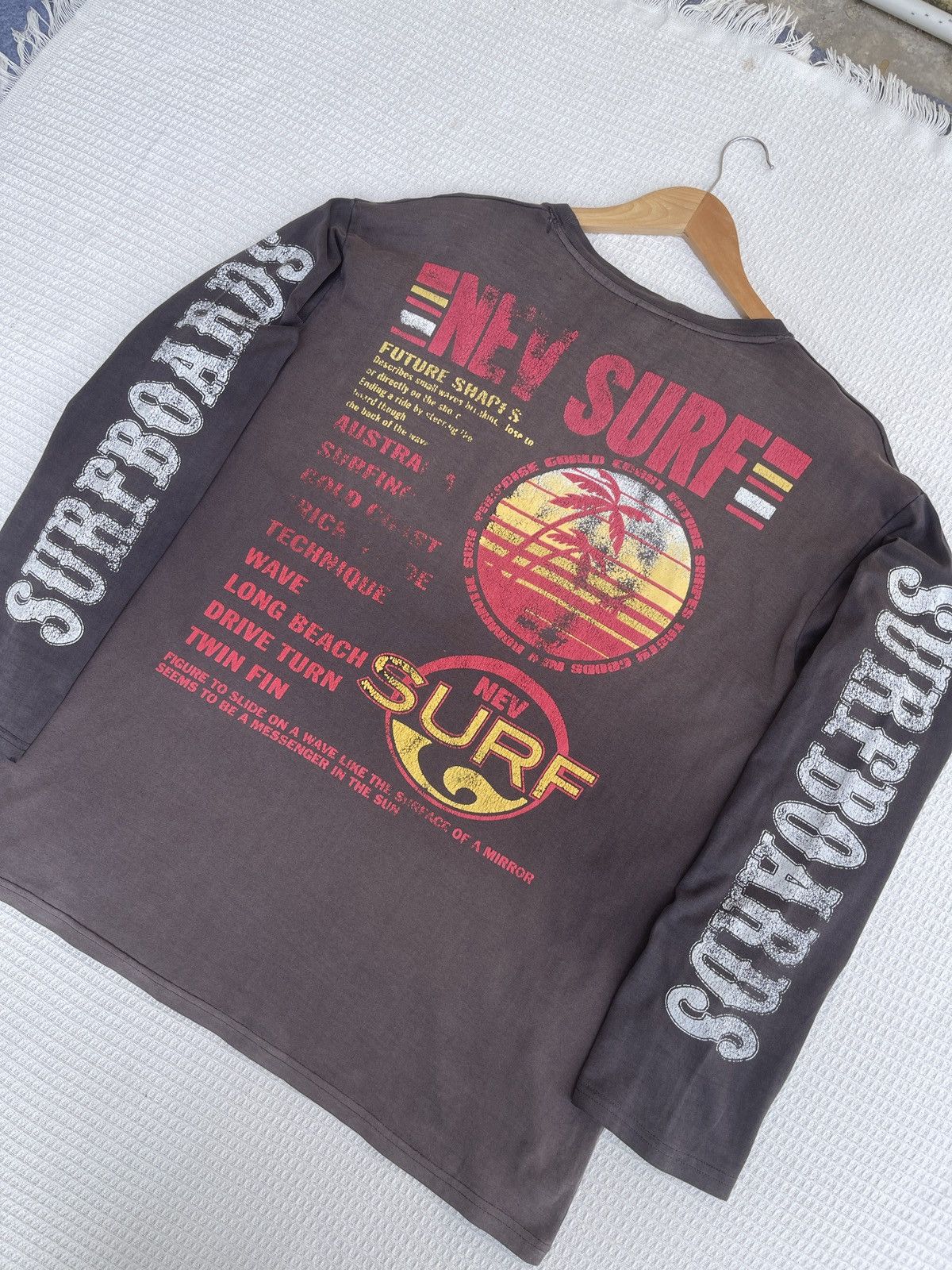 Sun Surf Last Drop🔥Vtg Nev Surf Boards THRASHED FADED Long Sleeve Size US XXL / EU 58 / 5 - 13 Thumbnail