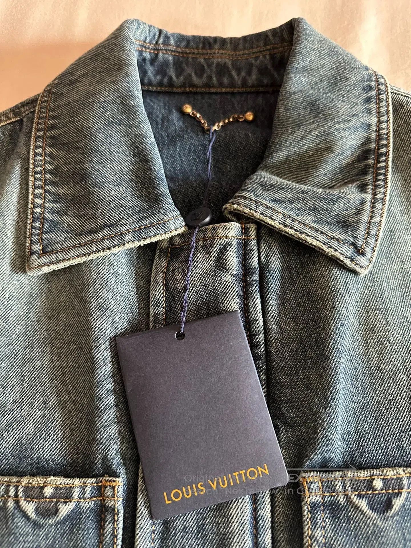 Louis Vuitton Louis Vuitton Woodcut Logo Denim Jacket. Size US L / EU 52-54 / 3 - 2 Thumbnail