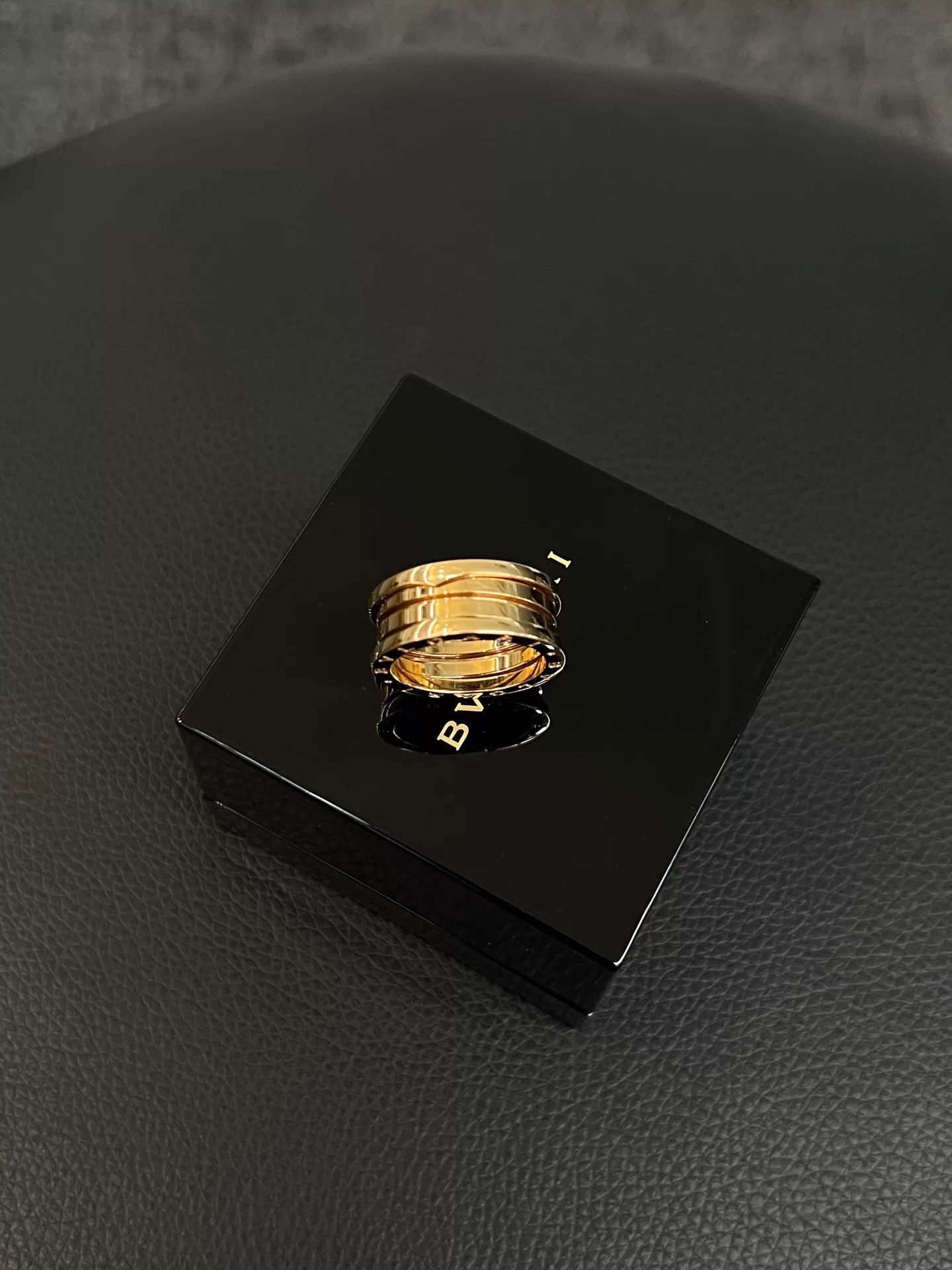 Bvlgari Bvlgari B.zero1 Spring Ring Rose Gold 58 99 New Size ONE SIZE - 1 Thumbnail