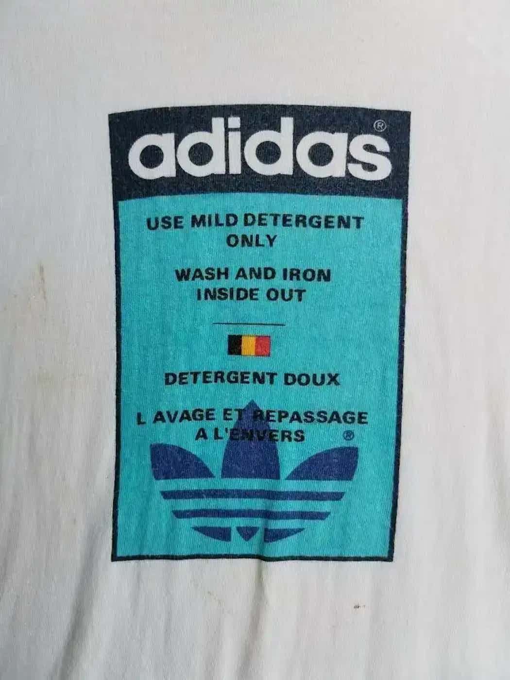 Adidas Vintage Adidas Detergent Doux T-shirt Size US M / EU 48-50 / 2 - 7 Thumbnail