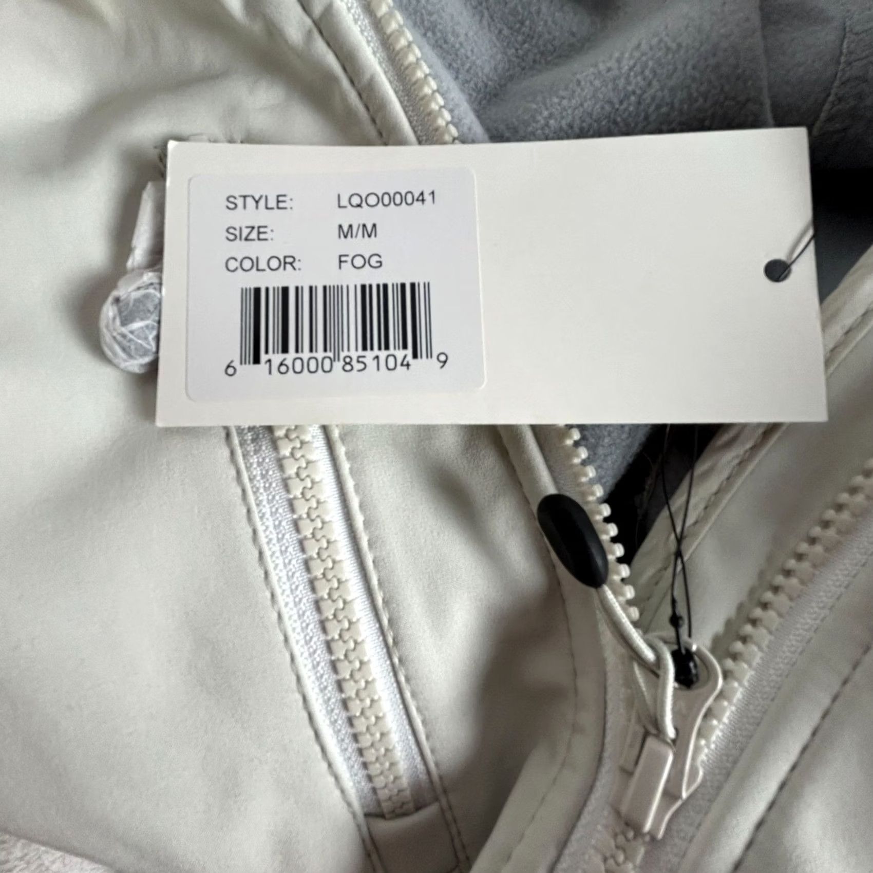 Vintage Pebble Beach Clique Womens Telemark Concourse d'Elegance Softshell Jacket Medium Gray Full-Zip Size M / US 6-8 / IT 42-44 - 4 Thumbnail