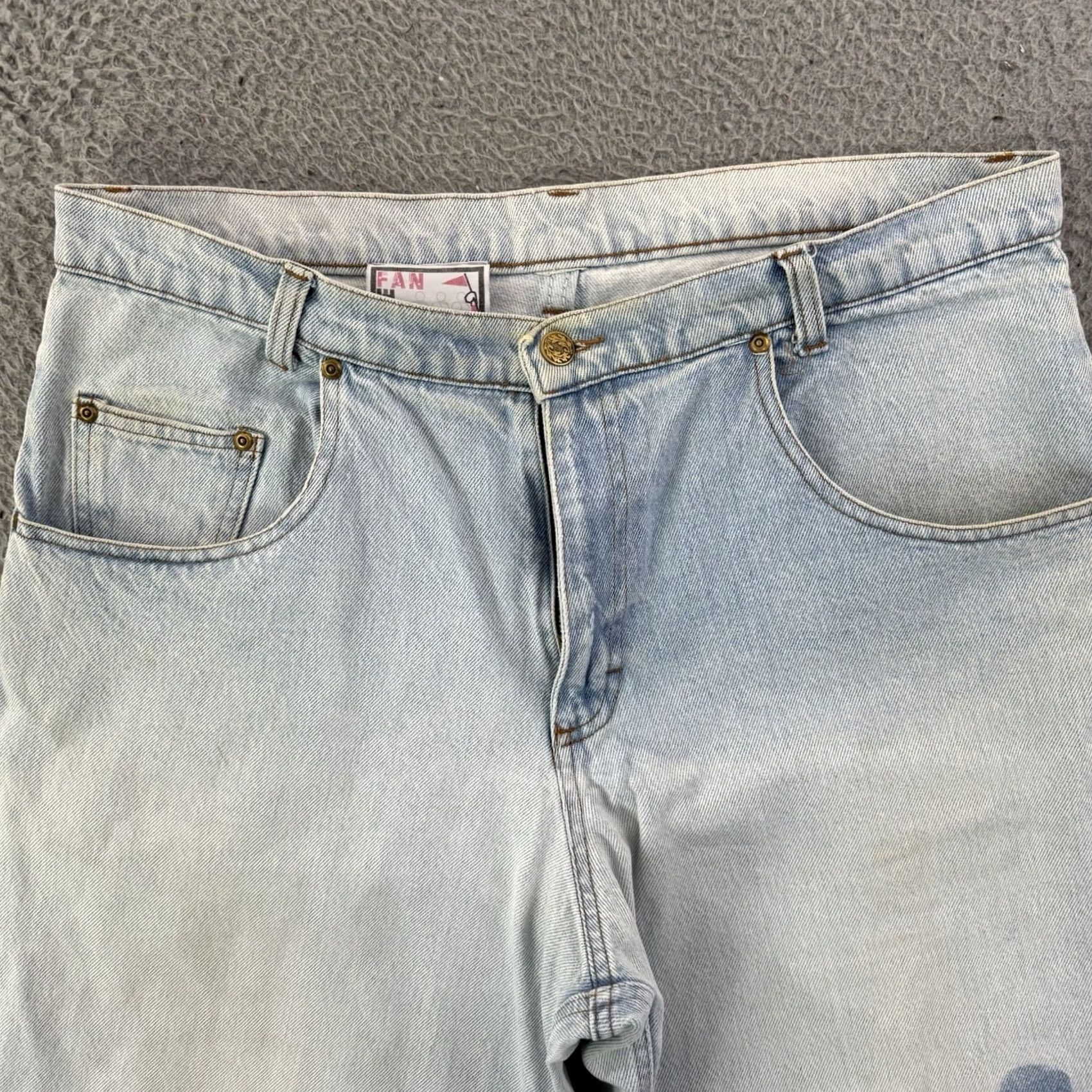 Denime VINTAGE True Fan Denim Shorts Bermuda Mens 36 9” Zip 5-Pocket Grunge 90s Casual Sport Style Blue Mens Size US 36 / EU 52 - 4 Thumbnail