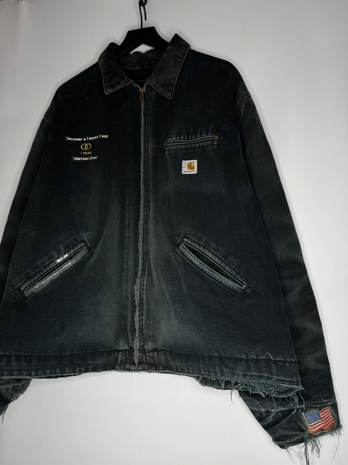 Vintage Faded Black J01 Carhartt Detroit Work Jacket