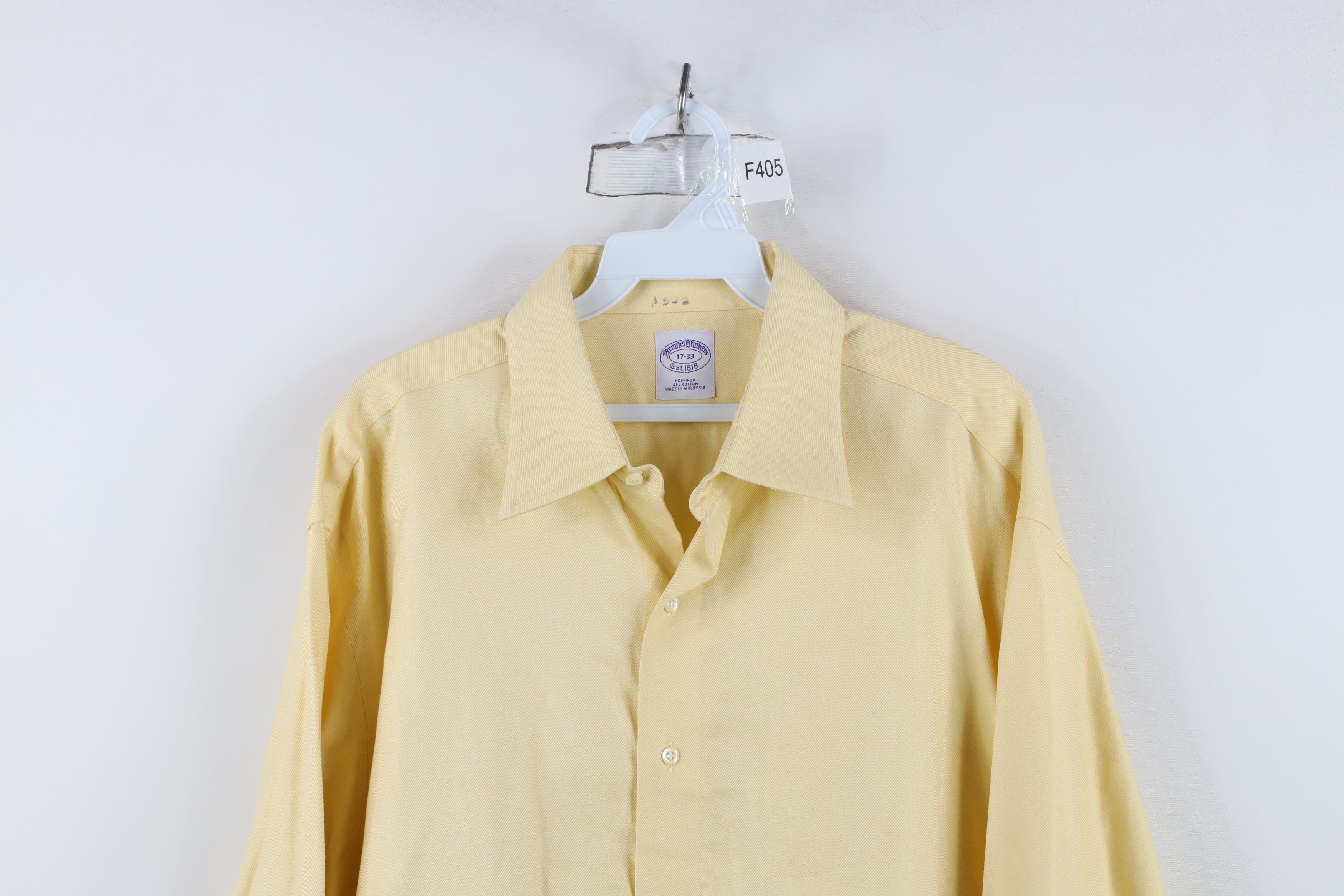 Brooks Brothers Vintage 90s Brooks Brothers Button Shirt Yellow Cotton Size US M / EU 48-50 / 2 - 2 Thumbnail