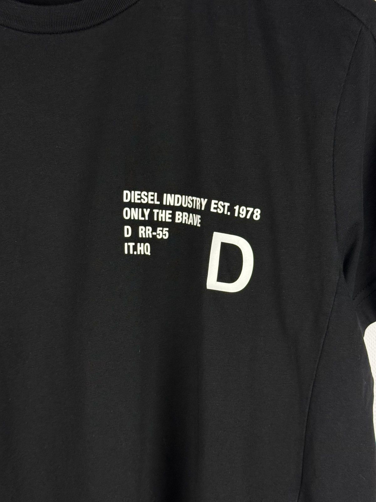 Diesel Diesel Men’s Short Sleeve Crewneck Chest Logo T Shirt Size US M / EU 48-50 / 2 - 8 Thumbnail