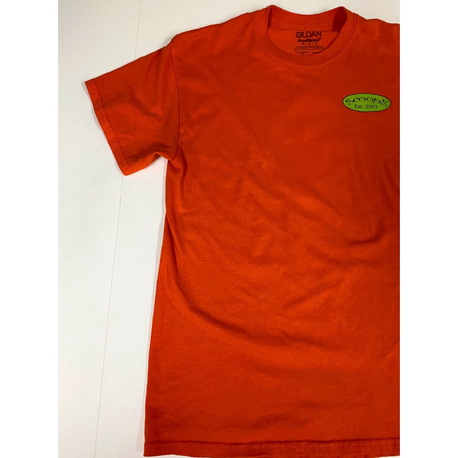 Gildan Gildan Ice Cream Mens Shirt M Orange Short Sleeve Cotton Polyester Logo T-Shirt Vintage? No (adjusted) Size US M / EU 48-50 / 2 - 3 Thumbnail