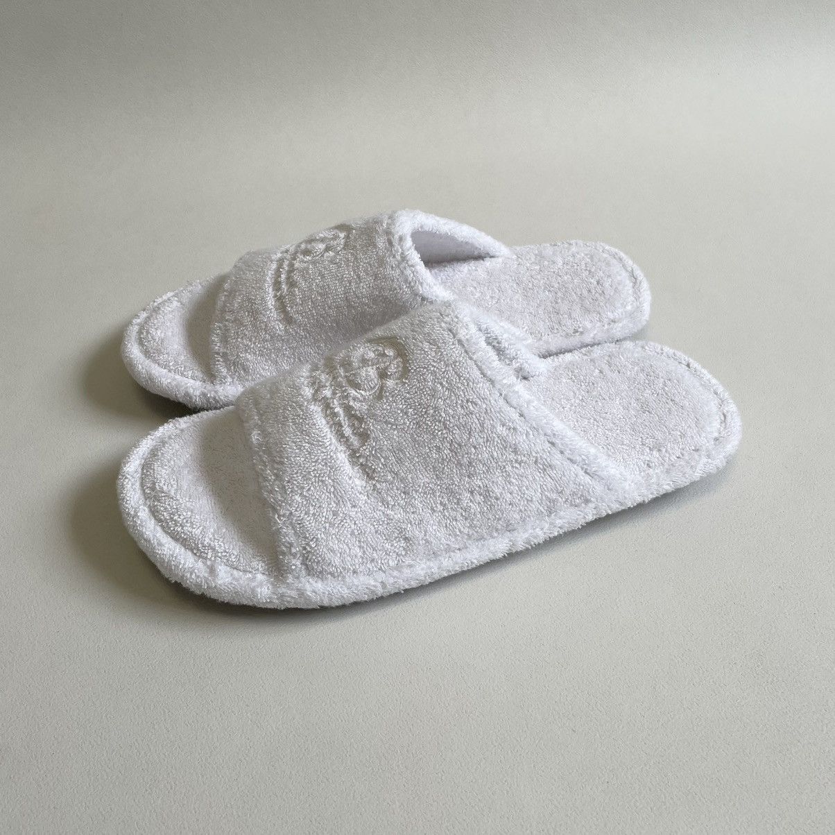 Balenciaga White Terry Cotton ‘Hotel Slippers’ Size US 9 / EU 42 - 3 Thumbnail