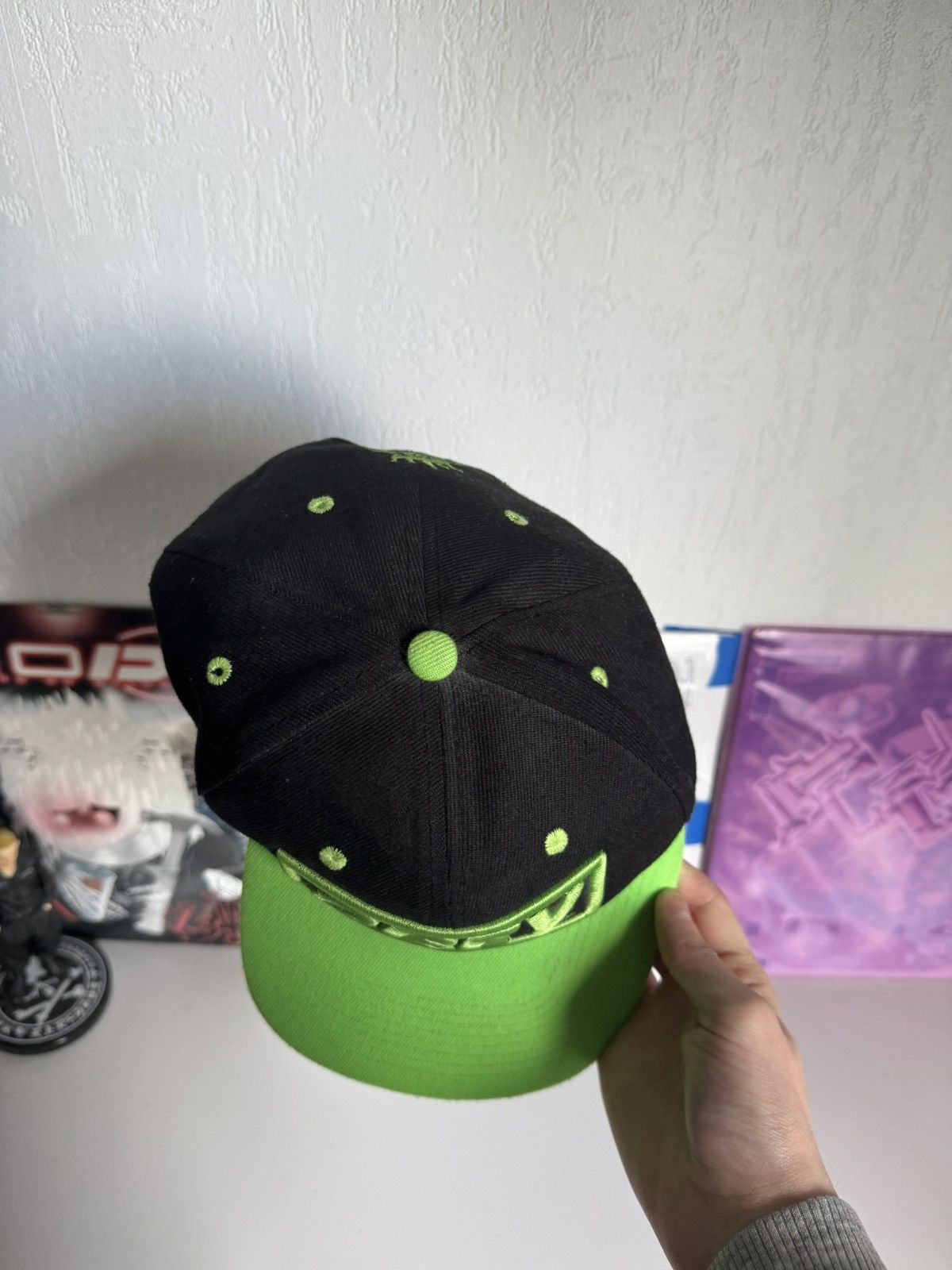 Obey Obey Neon Green Logo Snapback Cap Y2K Rap style Size ONE SIZE - 6 Thumbnail