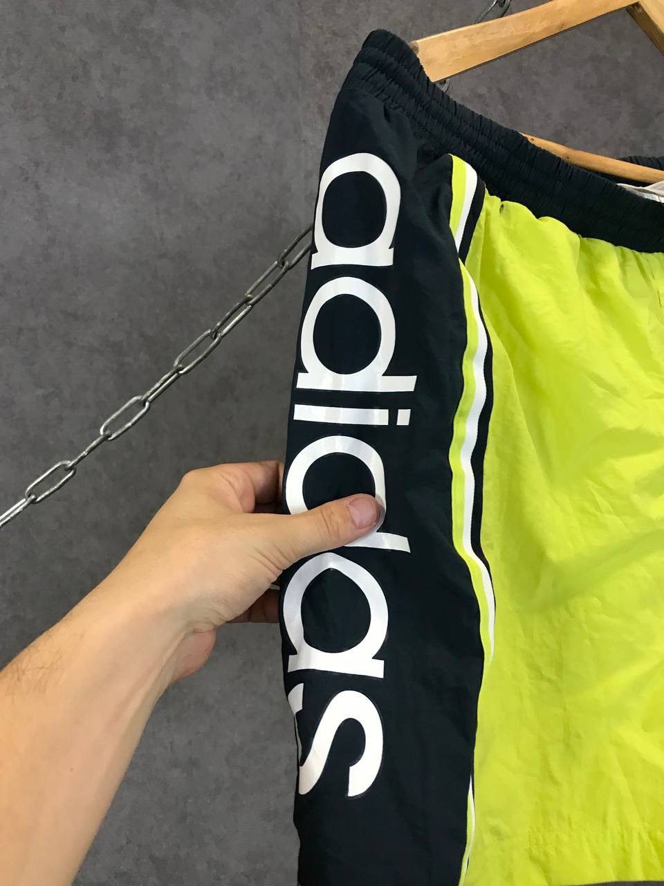 Adidas Adidas 1999 vintage big logo shorts Size US 34 / EU 50 - 7 Thumbnail
