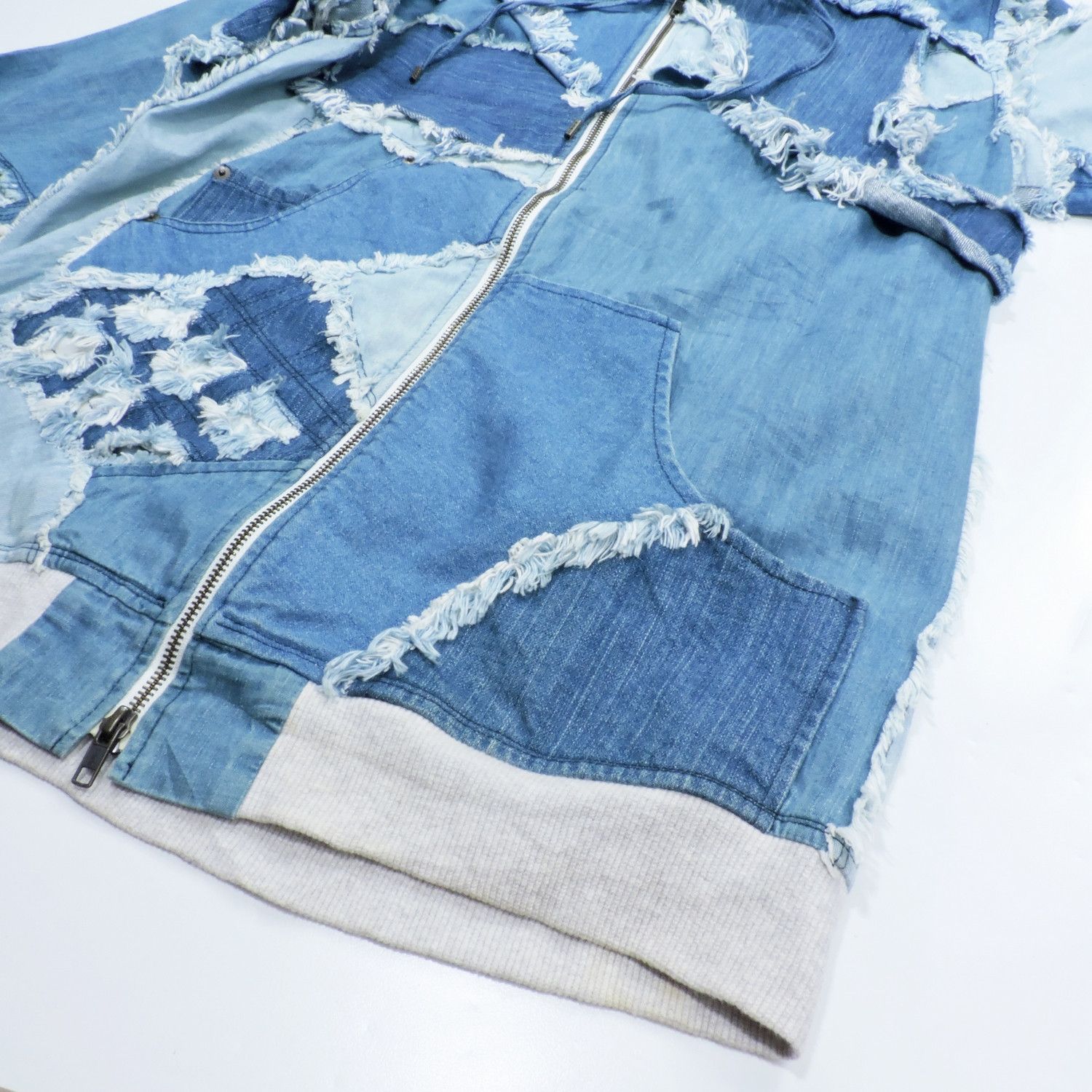 Nozomi Ishiguro NOZOMI ISHIGURO RECONSTRUCTED AVANT GARDE DENIM ZIP-HOODIE Size US M / EU 48-50 / 2 - 12 Thumbnail