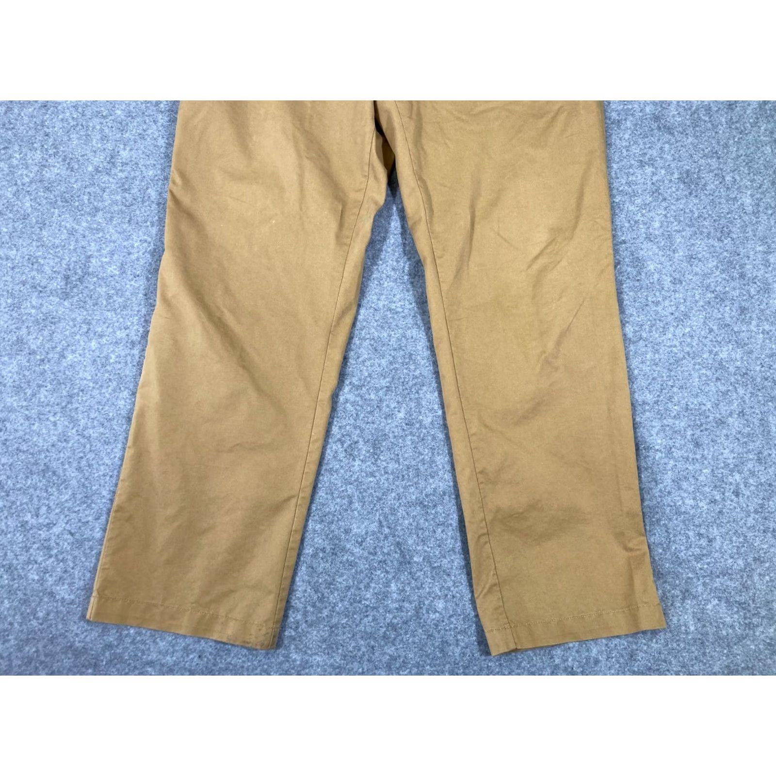 The North Face The North Face Chino Pants Mens 36 Khaki Beige Straight Leg Waistband Pockets Size US 36 / EU 52 - 4 Thumbnail