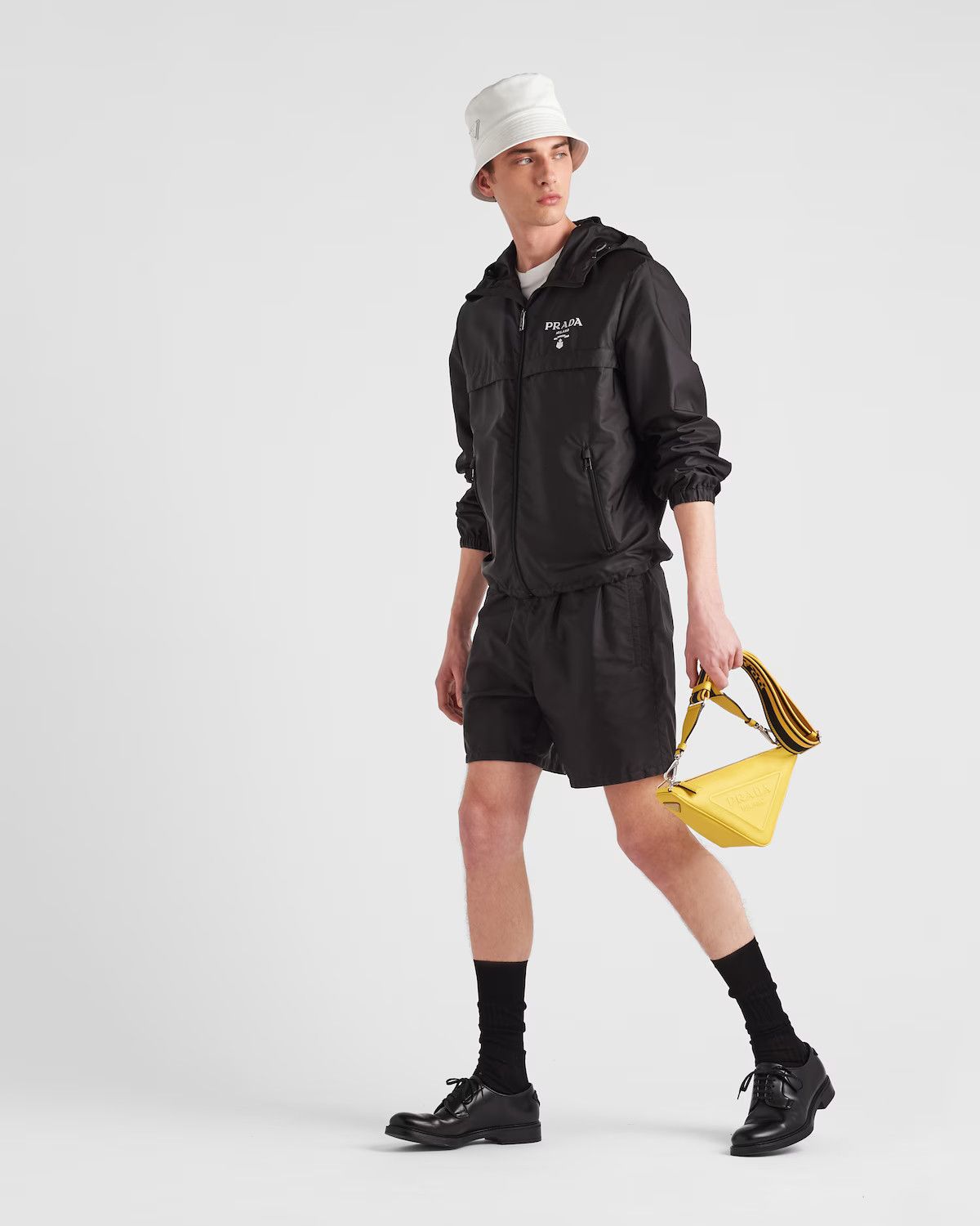 Newera■[Black Label] Shorts■送料込 Prada PRADA SHORTS NYLON SWIM LOGO SURF