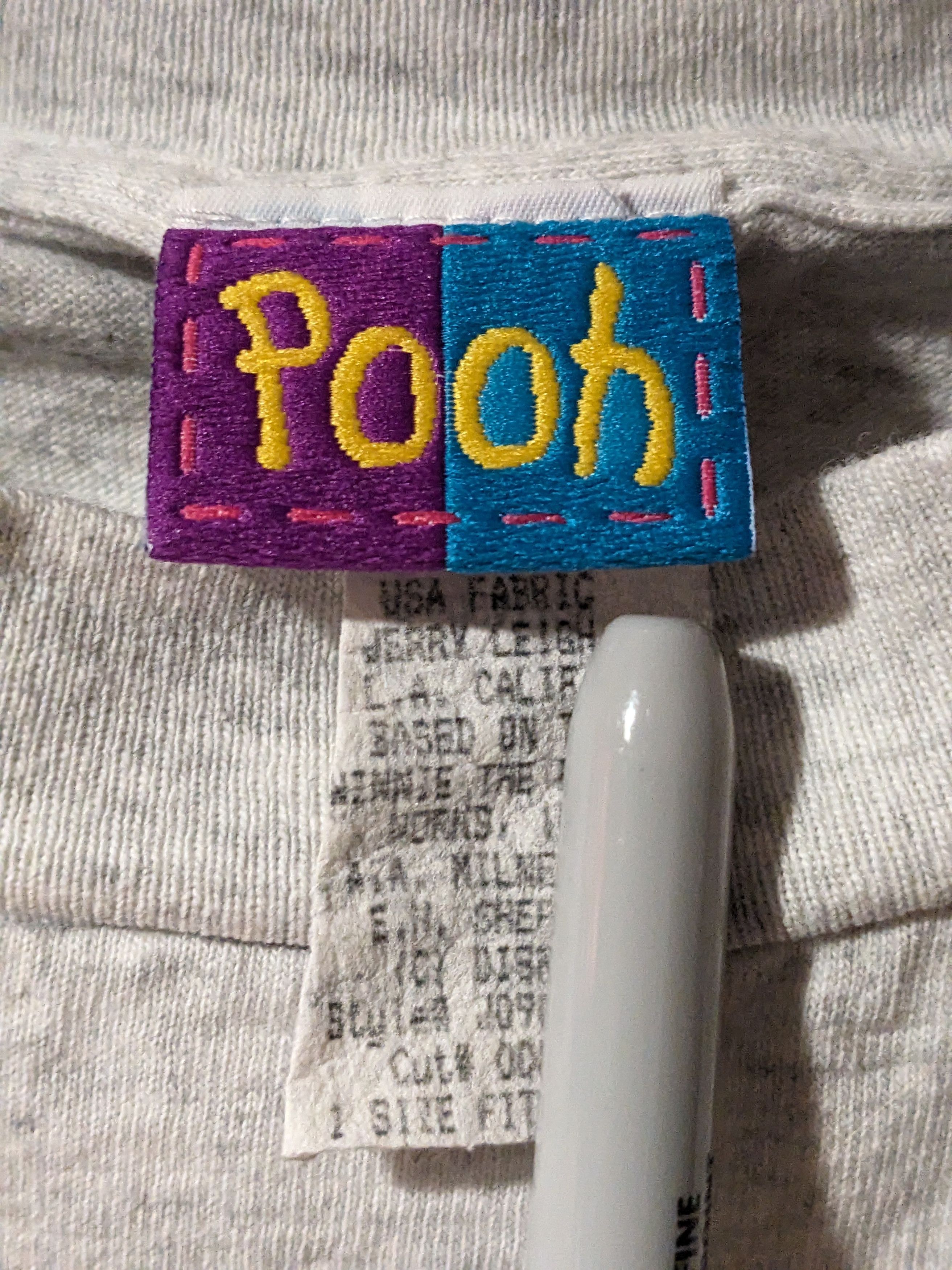 Disney × Vintage Vintage 90s Winnie the Pooh Bee Disney Big Print T-Shirt Size US M / EU 48-50 / 2 - 3 Thumbnail