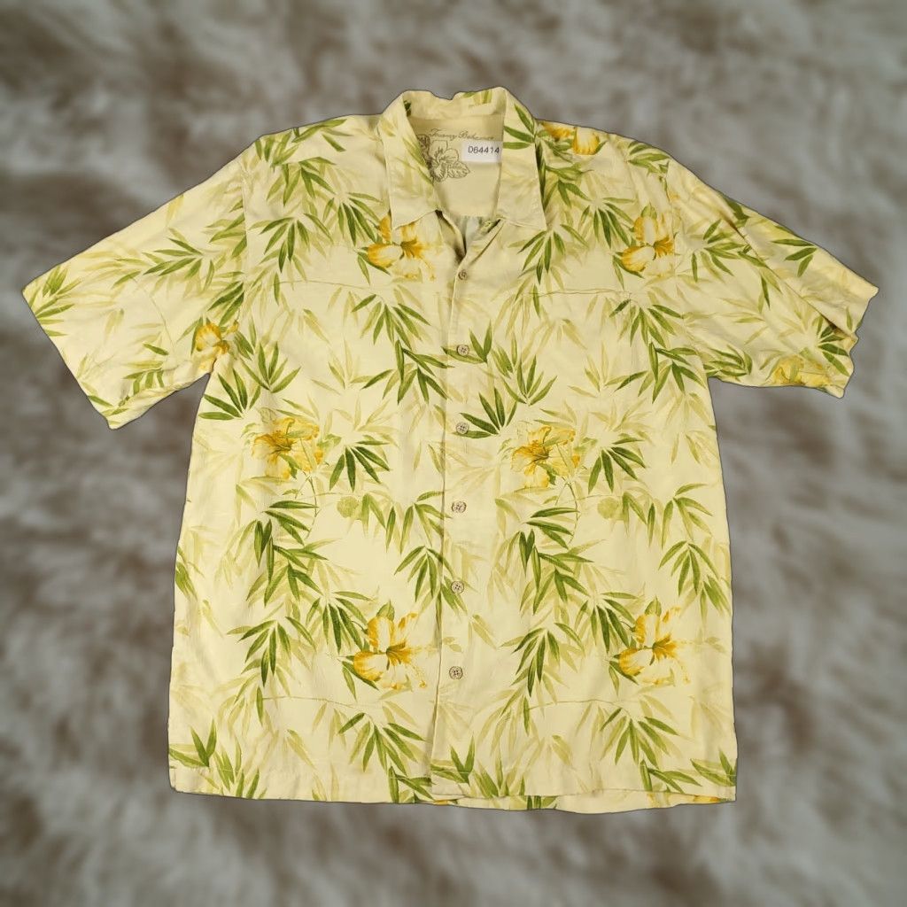 Tommy Bahama VINTAGE Tommy Bahama Shirt Mens XL Yellow Floral Silk Hawaiian Button Up Short Sleeve Size US XL / EU 56 / 4 - 1 Thumbnail