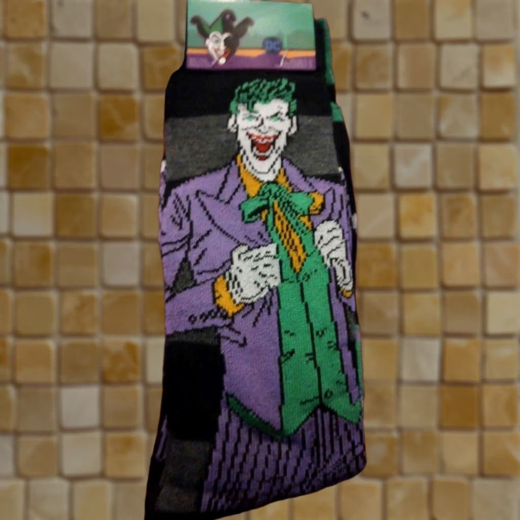 DC Comics DC COMICS Joker Crew Novelty Socks Batman Size 6-12 - 2 Pairs, Multicolor, Men, Crew Socks, 6-12, Comics Theme, Mid Calf, All Seasons, Regular Size Size ONE SIZE - 1 Preview