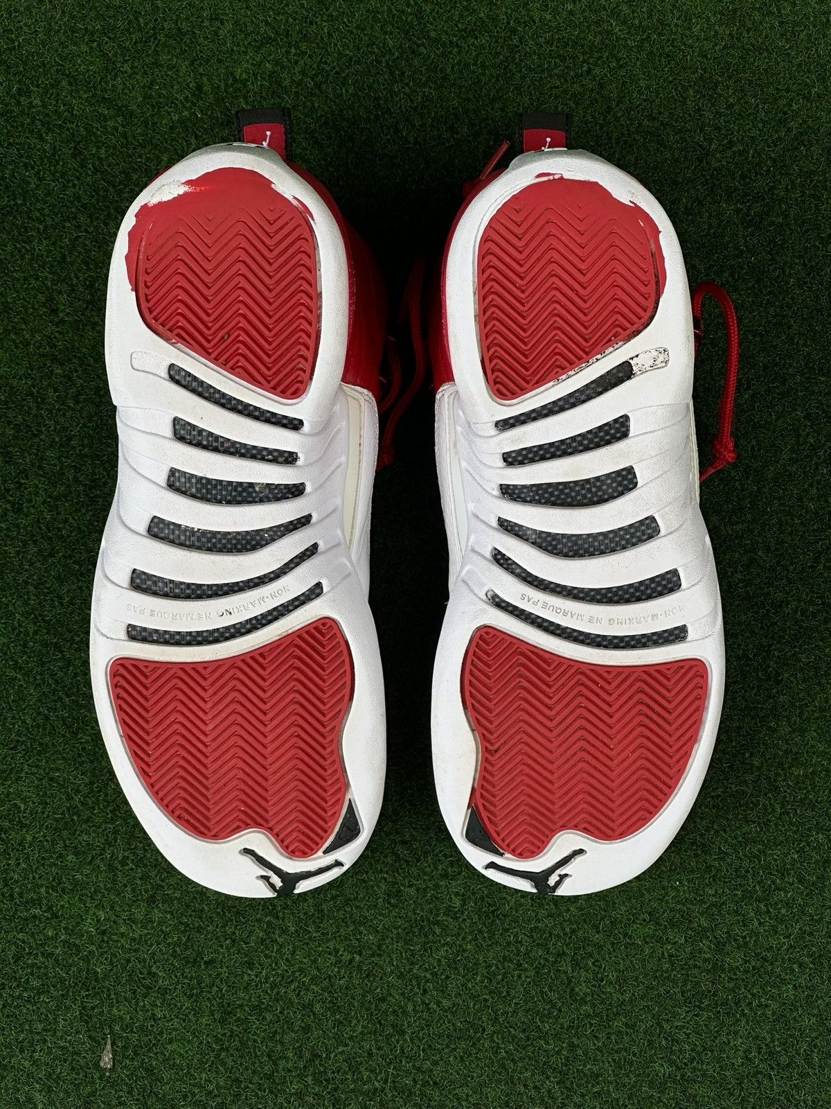Jordan Brand Jordan 12 Gym Red Size 6.5Y Size US 6.5 / EU 39-40 - 7 Thumbnail