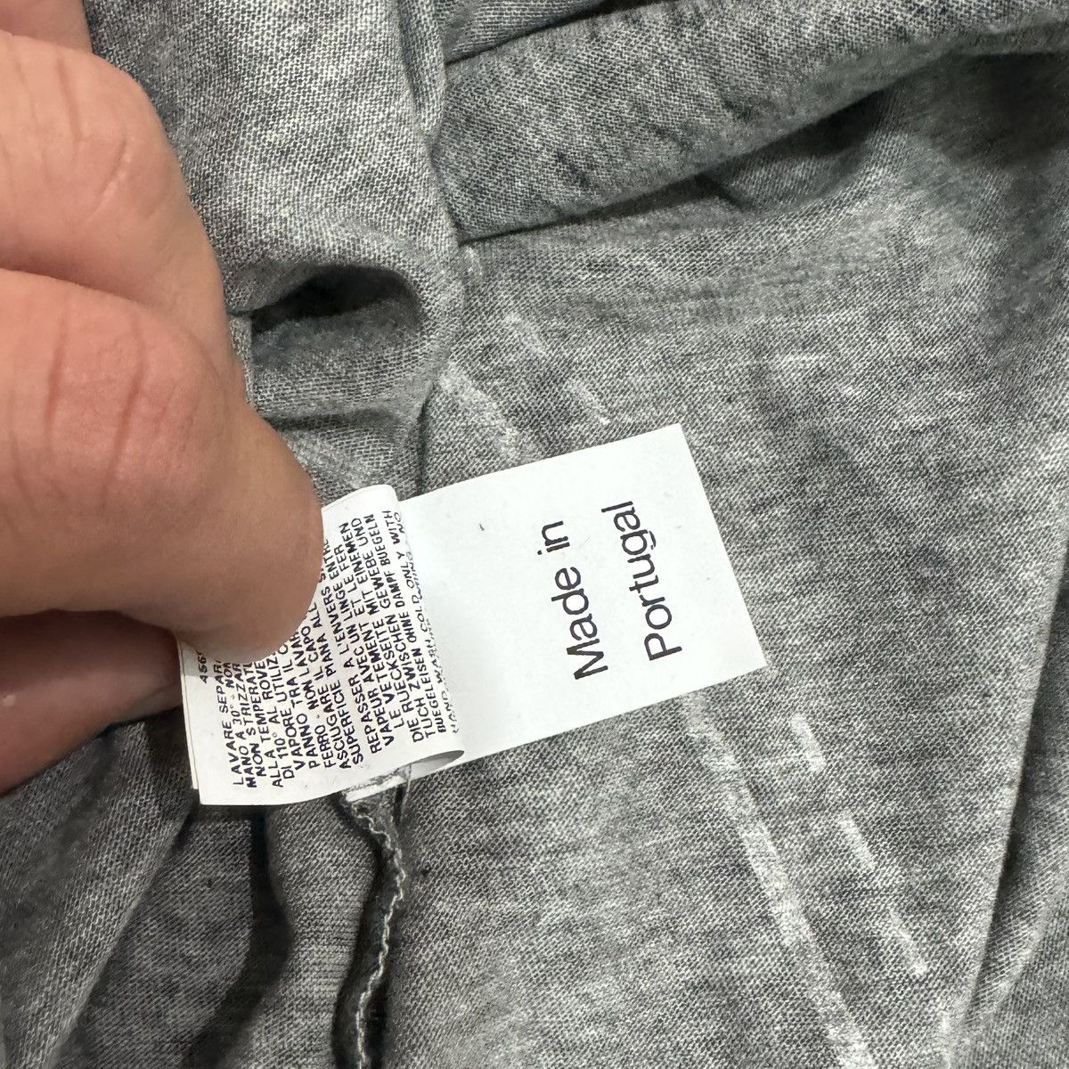 Designer × Moschino MOSCHINO BOUTIQUE LONG SLEEVE TEE! Size M / US 6-8 / IT 42-44 - 9 Thumbnail