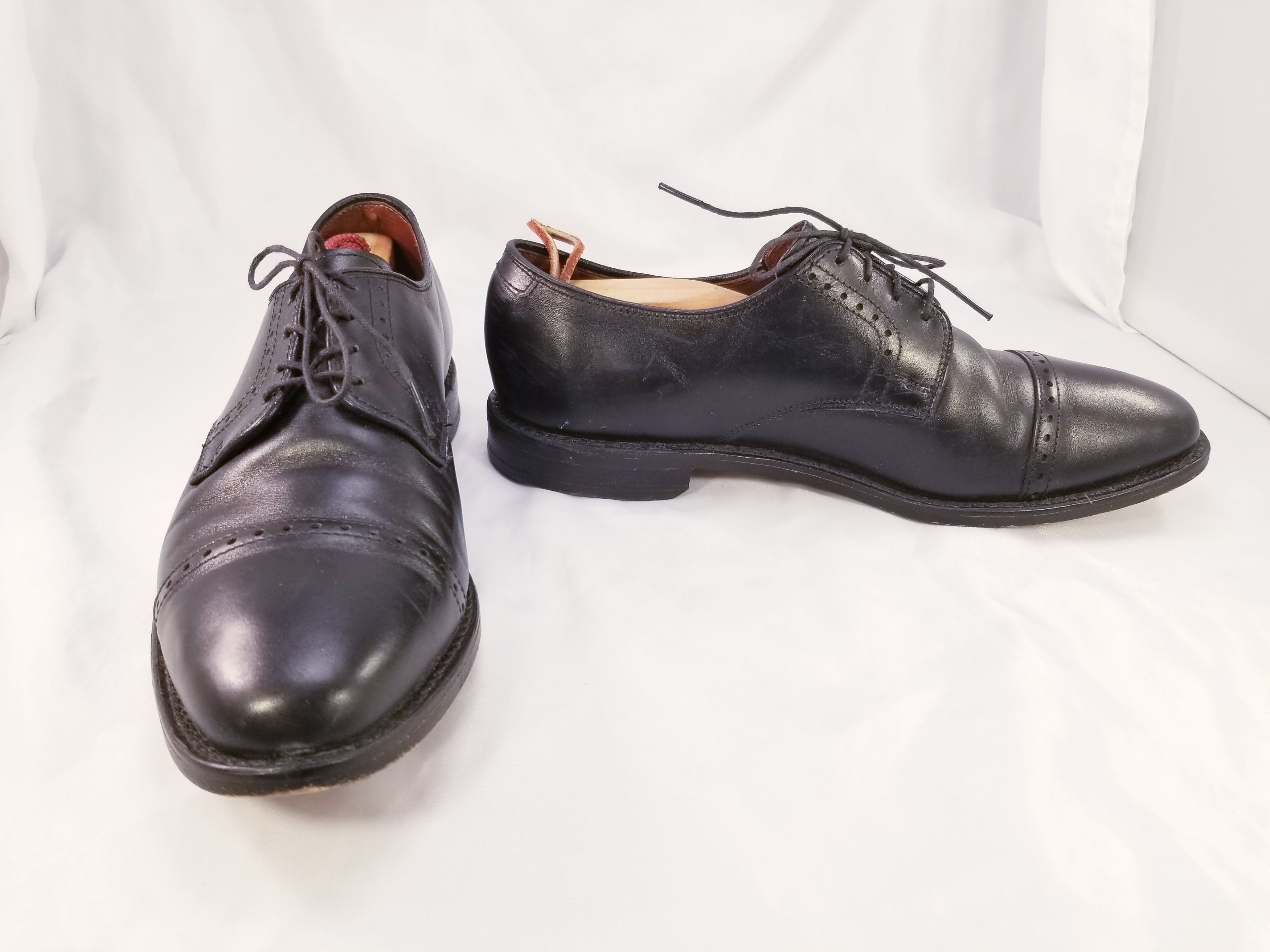 Allen Edmonds CLIFTON CAPTOE DRESS SHOES Size US 8.5 / EU 41-42 - 3 Thumbnail