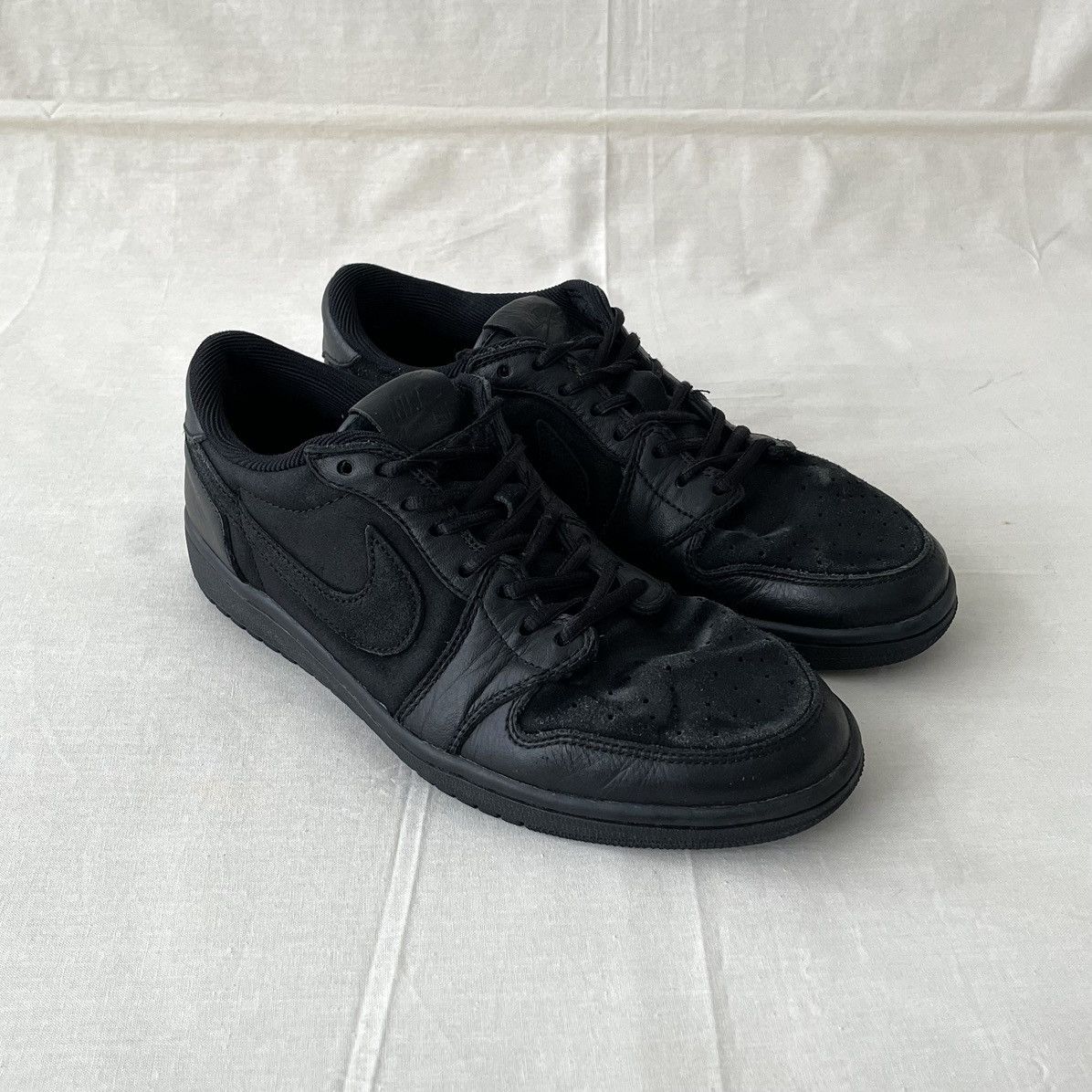 Nike Air Jordan Low Premium Tripple Black JP 919701-010