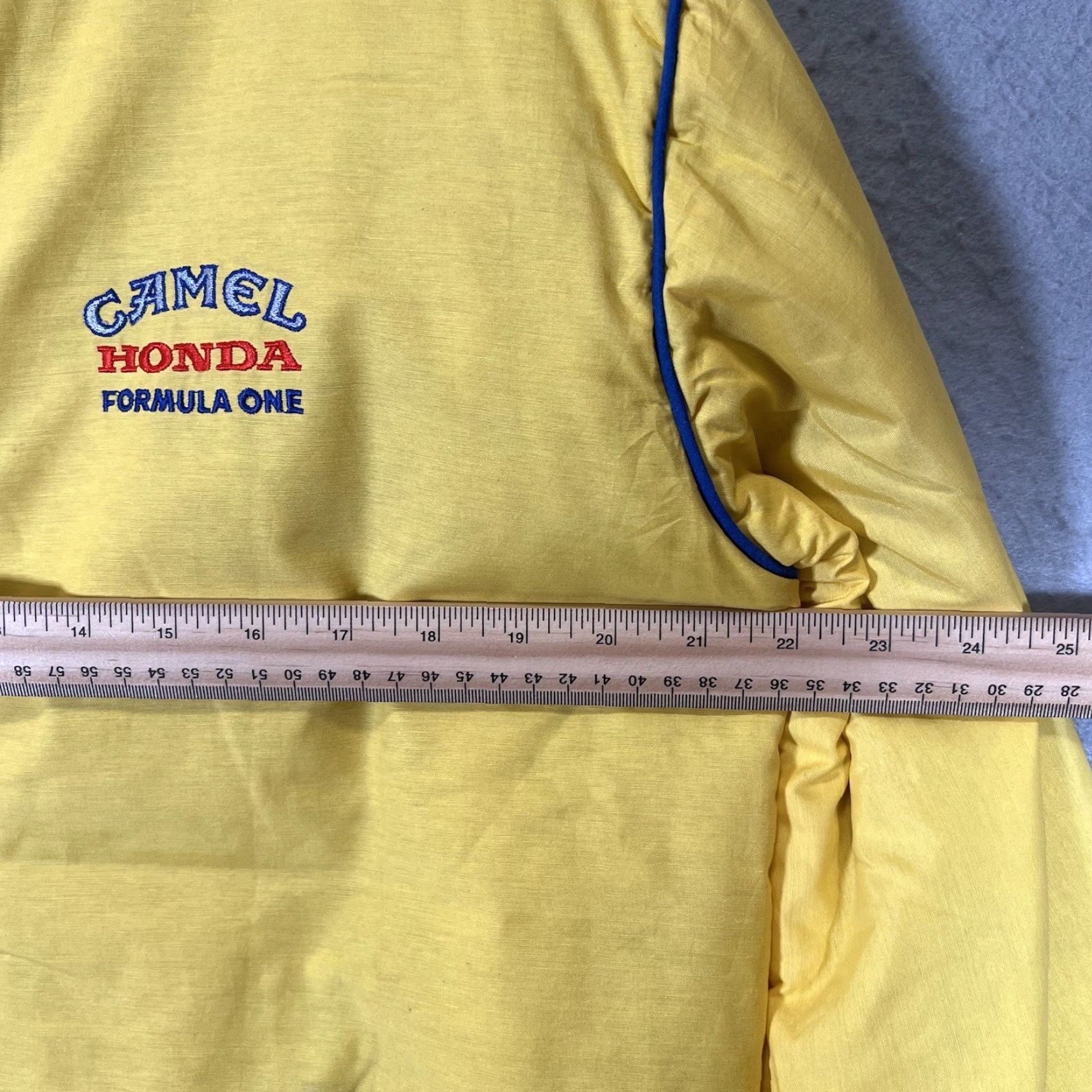 Camel VINTAGE Honda 90s Formula 1 Car Racing Jacket Full Zip Yellow Mens Size US L / EU 52-54 / 3 - 3 Thumbnail