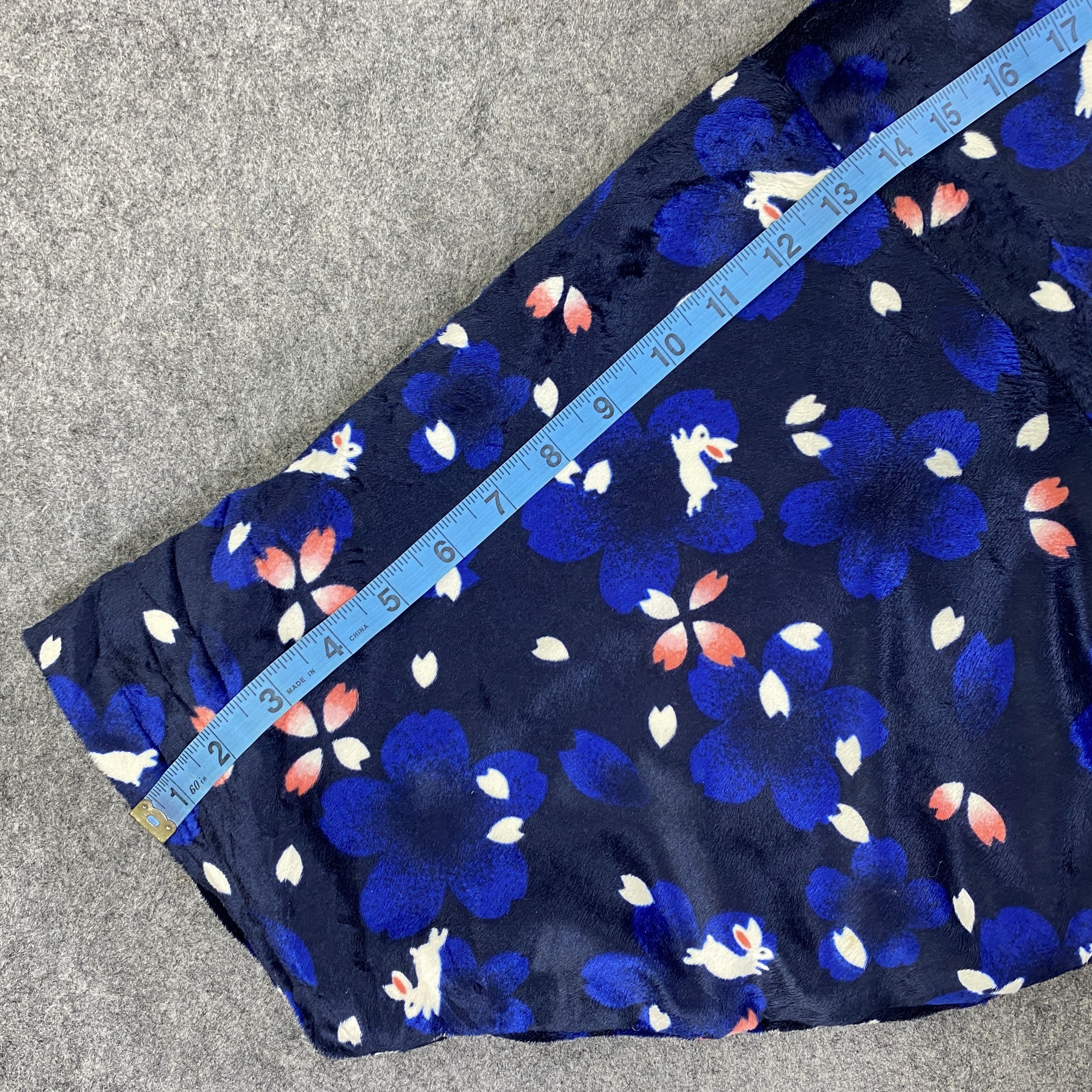 Japanese Brand Vintage Japanese Hanten Kimono Flower Full Print - J104 Size US L / EU 52-54 / 3 - 6 Thumbnail