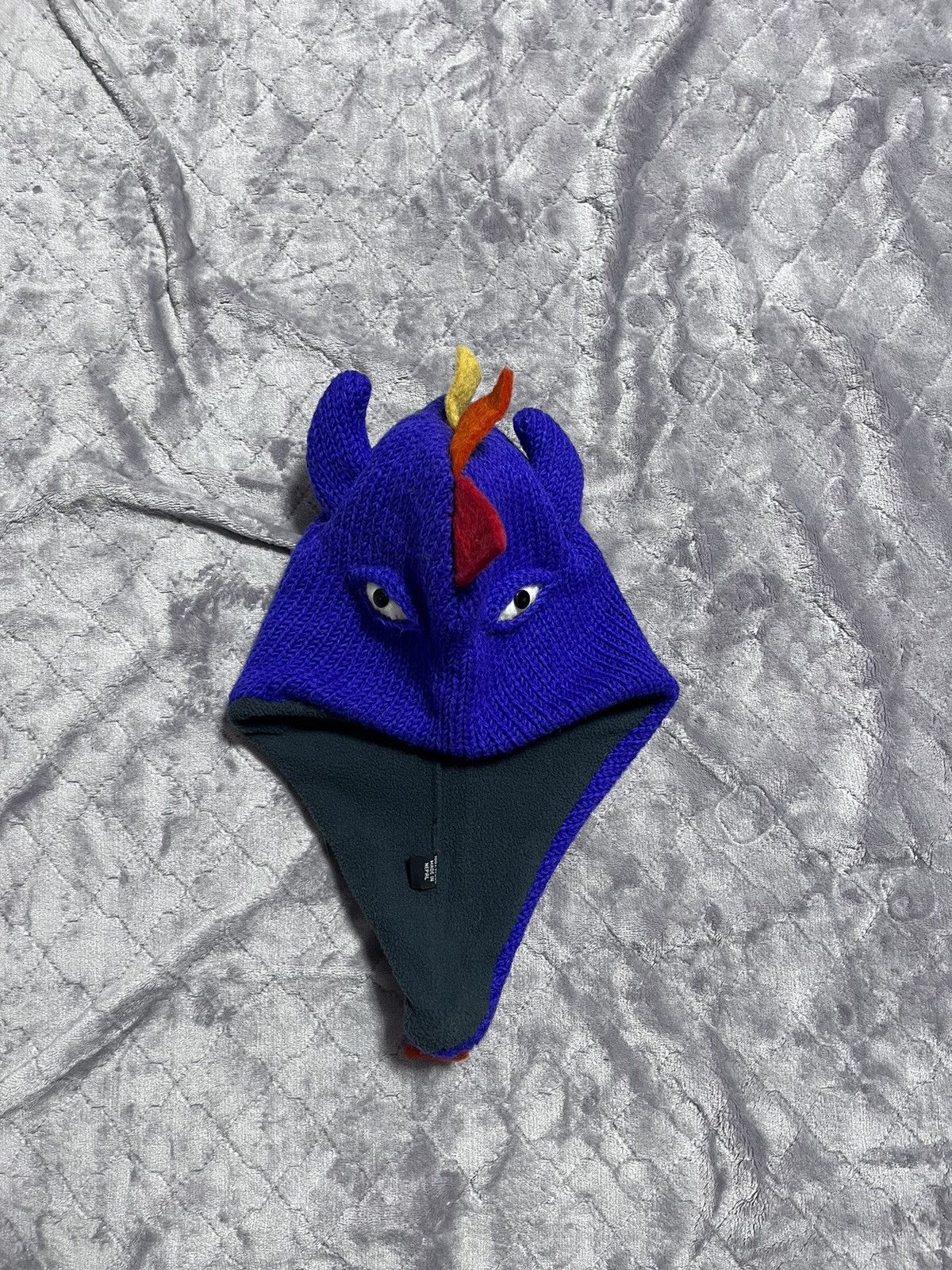 Pre-owned Vintage One Of A Kind Dragon Beanie Hat In Rainbow