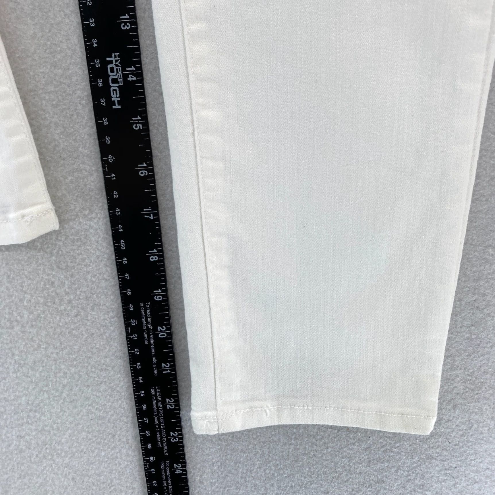 Vintage Westport Capri Jeans Women's 4 Classic Fit White Stretch Denim High Rise Casual Size 28" / US 6 / IT 42 - 7 Thumbnail