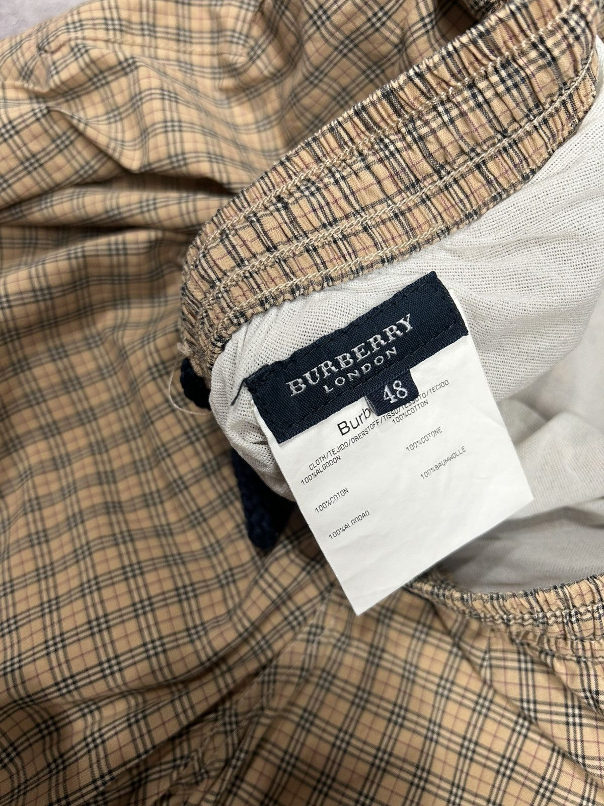 Burberry Rare Vintage 90s Burberry nova check short pants Size US 32 / EU 48 - 5 Thumbnail