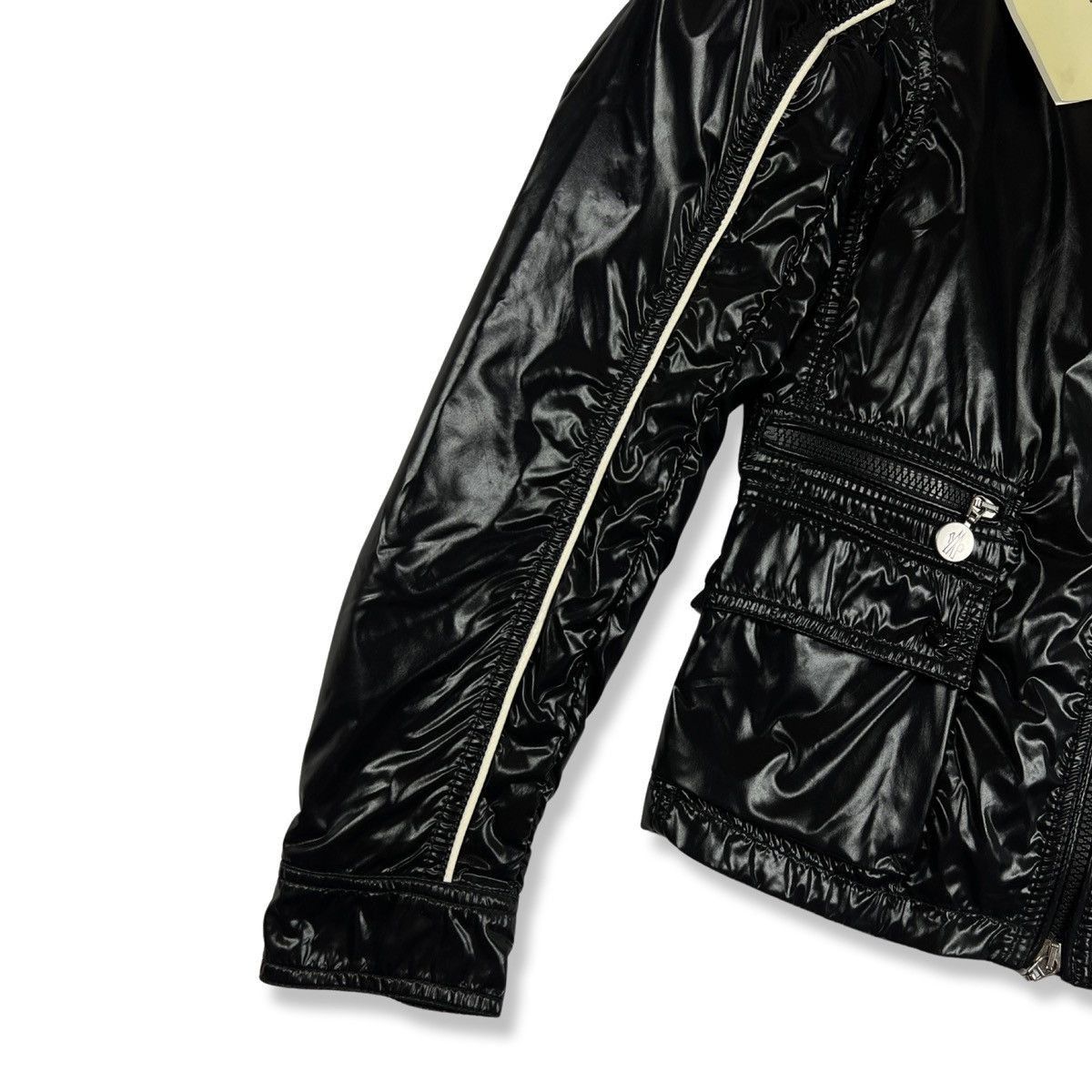 Moncler Moncler Vintage biker light jacket Size M / US 6-8 / IT 42-44 - 4 Thumbnail