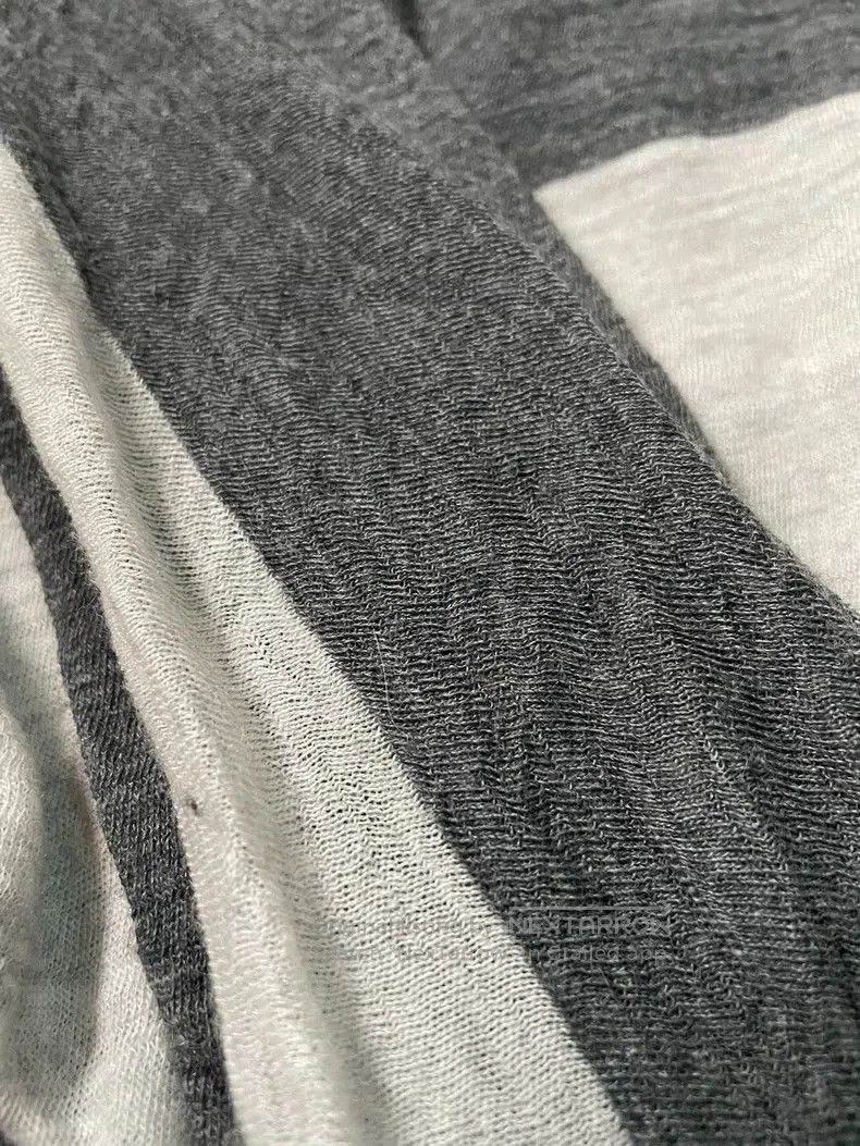 Yohji Yamamoto Yohji Yamamoto Vintage Asymmetric Sweater Size US M / EU 48-50 / 2 - 5 Thumbnail
