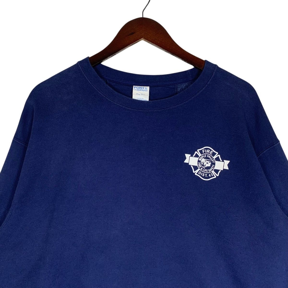 Port & Company Vintage port&company Fire Dist.43 StreetWear Sweashirt Size US XL / EU 56 / 4 - 3 Thumbnail