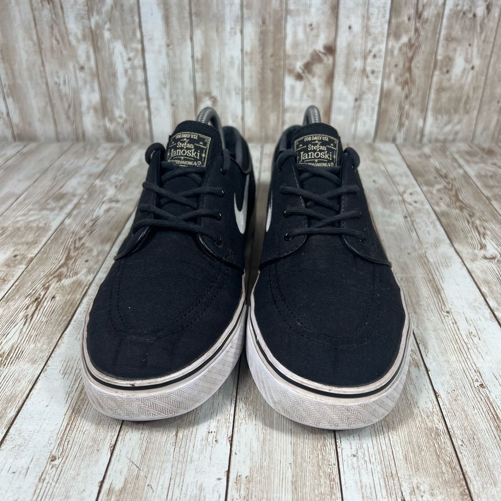 Nike Nike Stefan Janoski skateboarding shoe Mens 9 black white Size US 9 / EU 42 - 4 Thumbnail