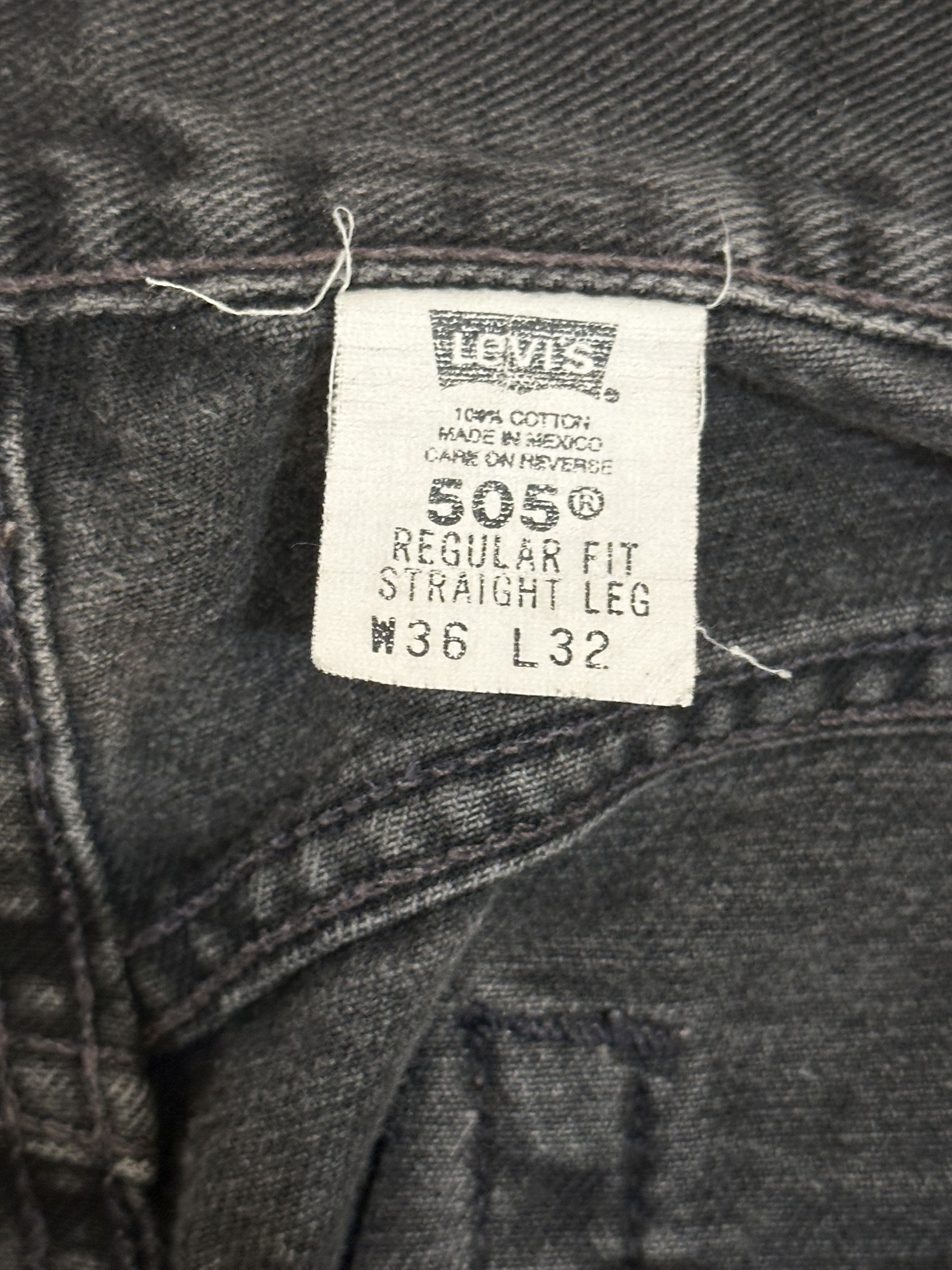 Levi's Vintage Clothing Levi's 505 Regular Straight Faded Black W36 L32 Size US 36 / EU 52 - 4 Thumbnail