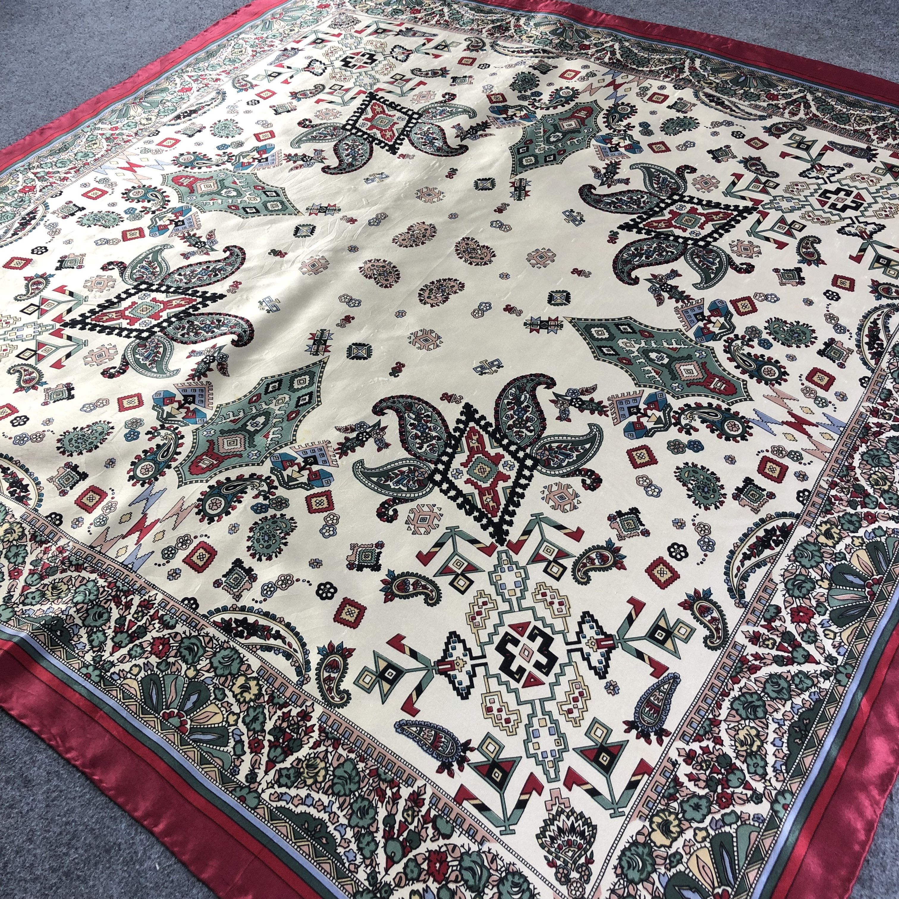 Vintage Native Design Hand Rolled Silk Scarf M688 Size ONE SIZE - 2 Thumbnail