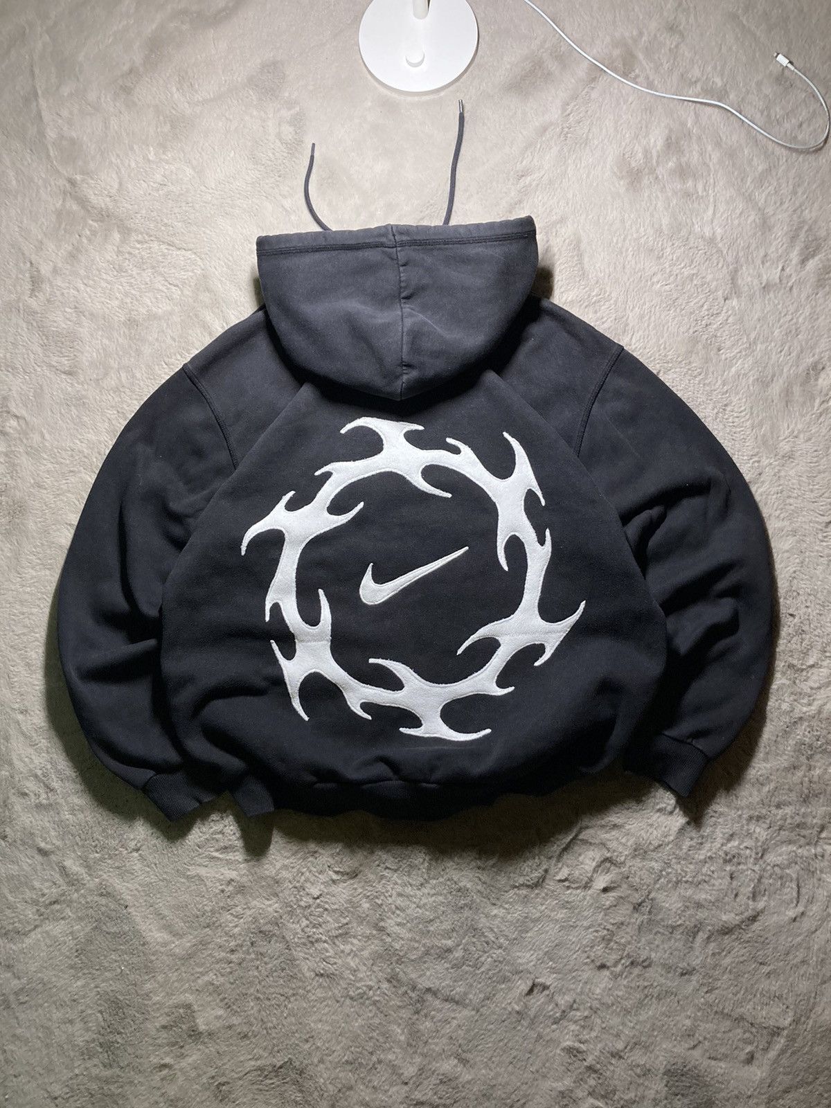 Nike ⛩️Nike Custom Hoodie Rare Y2K Punk Rock Devil Cross Hearts⛩️ Size US L / EU 52-54 / 3 - 1 Thumbnail