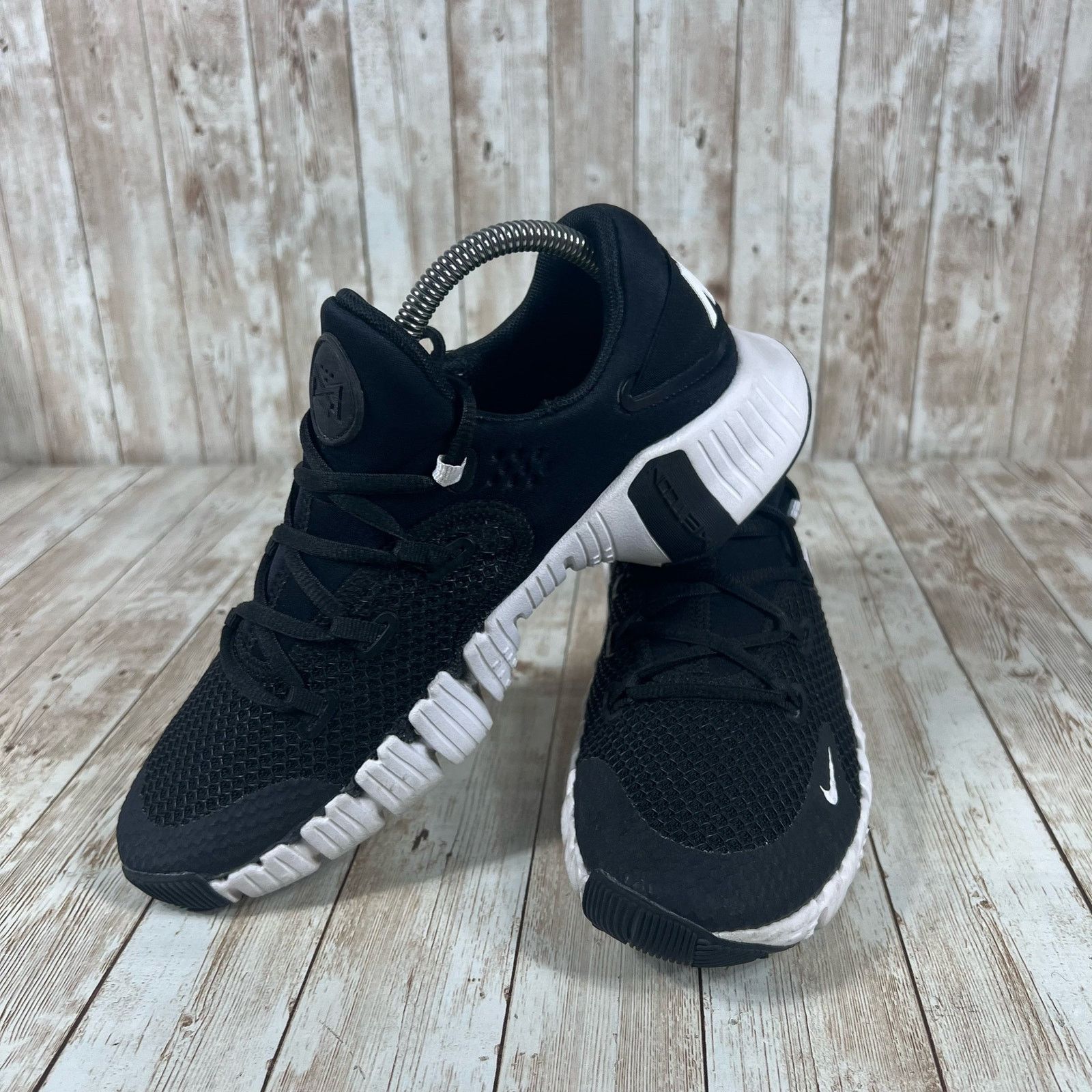 Nike Nike Free Metcon 4 Black White CZ0596-010 Women's Size 8 Size US 8 / IT 38 - 5 Thumbnail