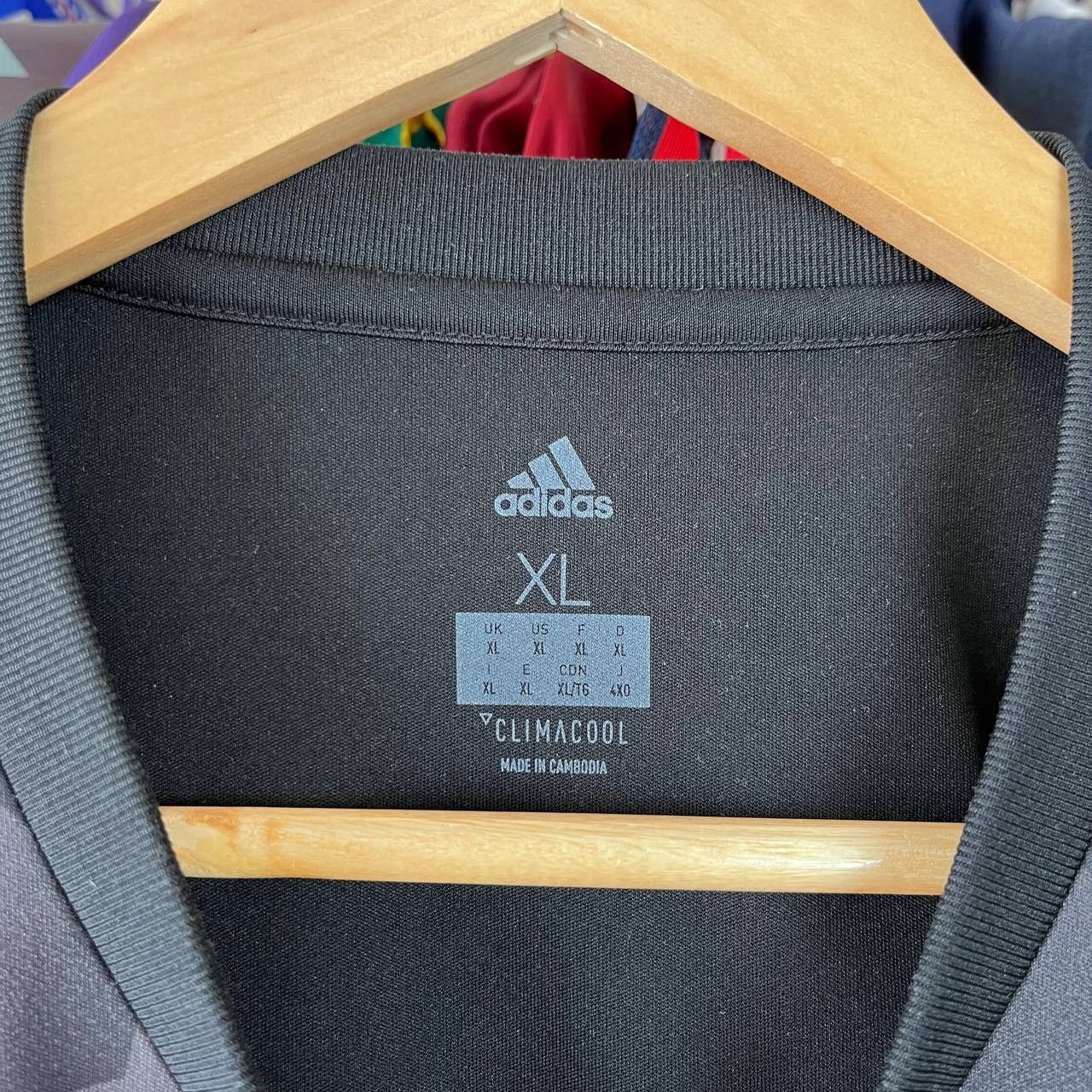 Other Adidas MU Manchester United Football Soccer Jersey 2017 Size US XL / EU 56 / 4 - 7 Thumbnail