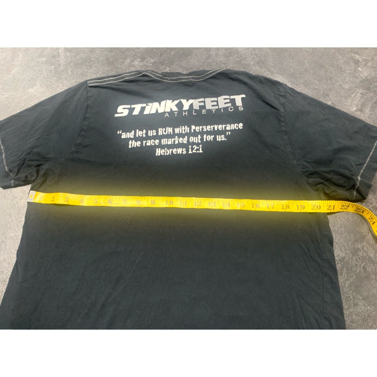 Vintage VINTAGE Alternative Athletics T-Shirt Men's Large Black Hebrews 12:1 Christian Casual Size US L / EU 52-54 / 3 - 3 Thumbnail