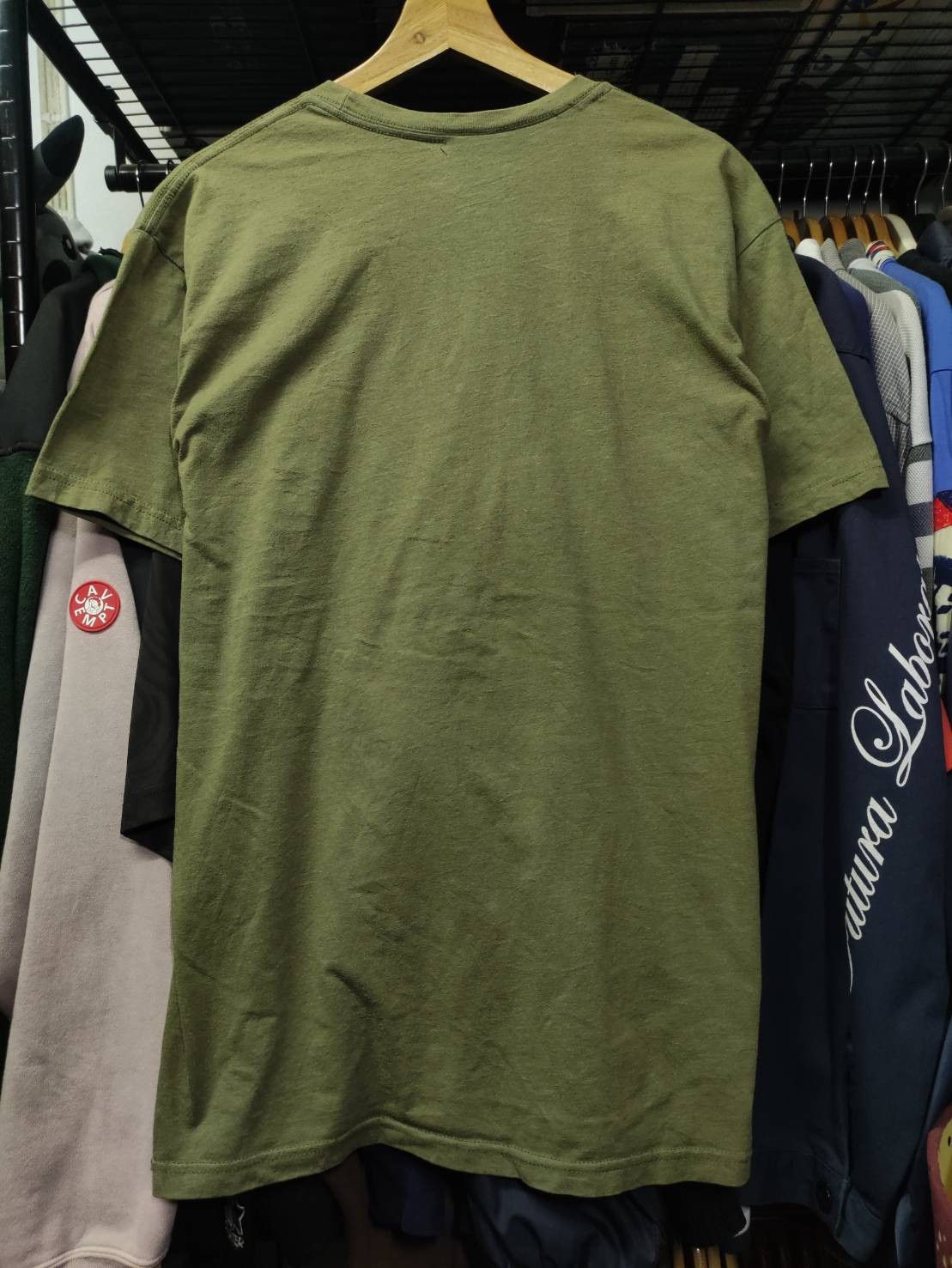 Shorty's Skateboards Vtg 00's Consolidated Skateboards Three Power Fist T-Shirt Size US L / EU 52-54 / 3 - 7 Thumbnail